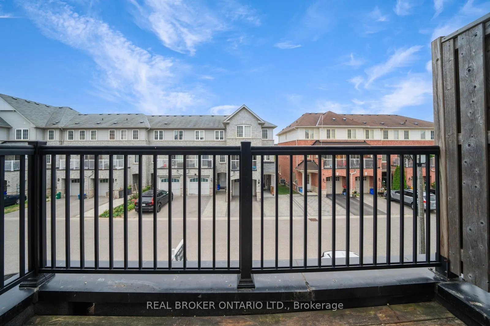 Photo 25 of 505 Rossland Road E, Ajax, Central East — HOMEH