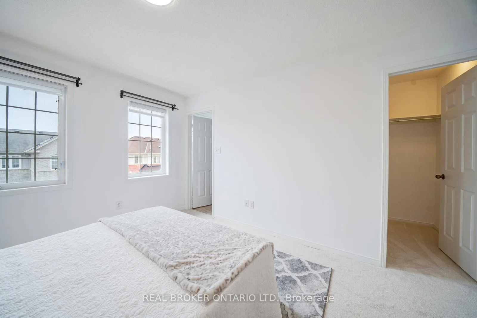 Photo 36 of 505 Rossland Road E, Ajax, Central East — HOMEH