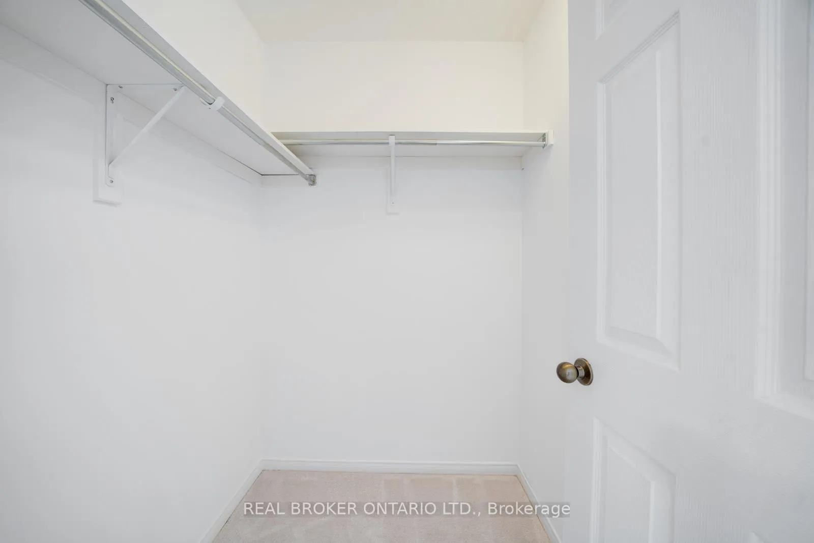 Photo 38 of 505 Rossland Road E, Ajax, Central East — HOMEH