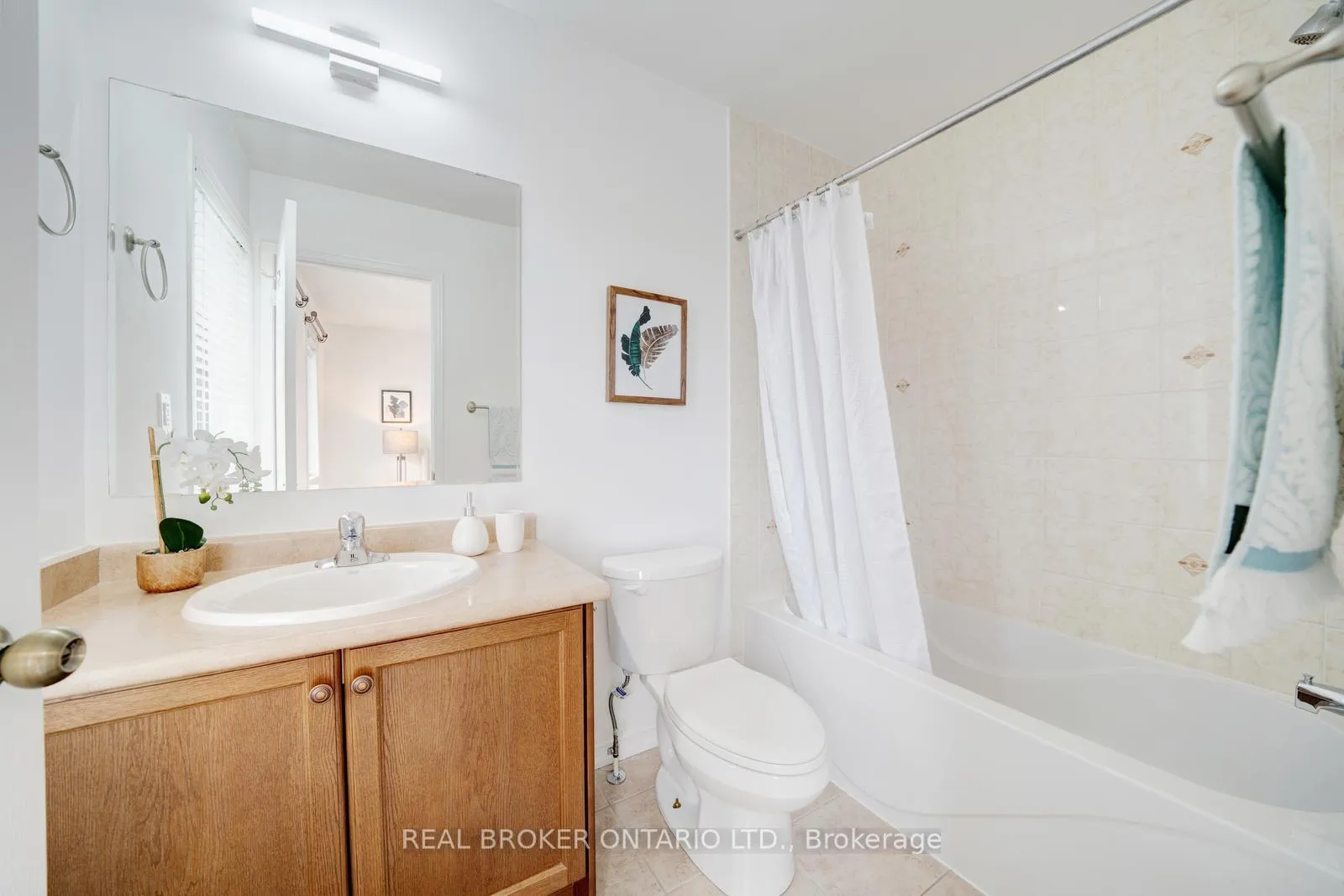 Photo 39 of 505 Rossland Road E, Ajax, Central East — HOMEH
