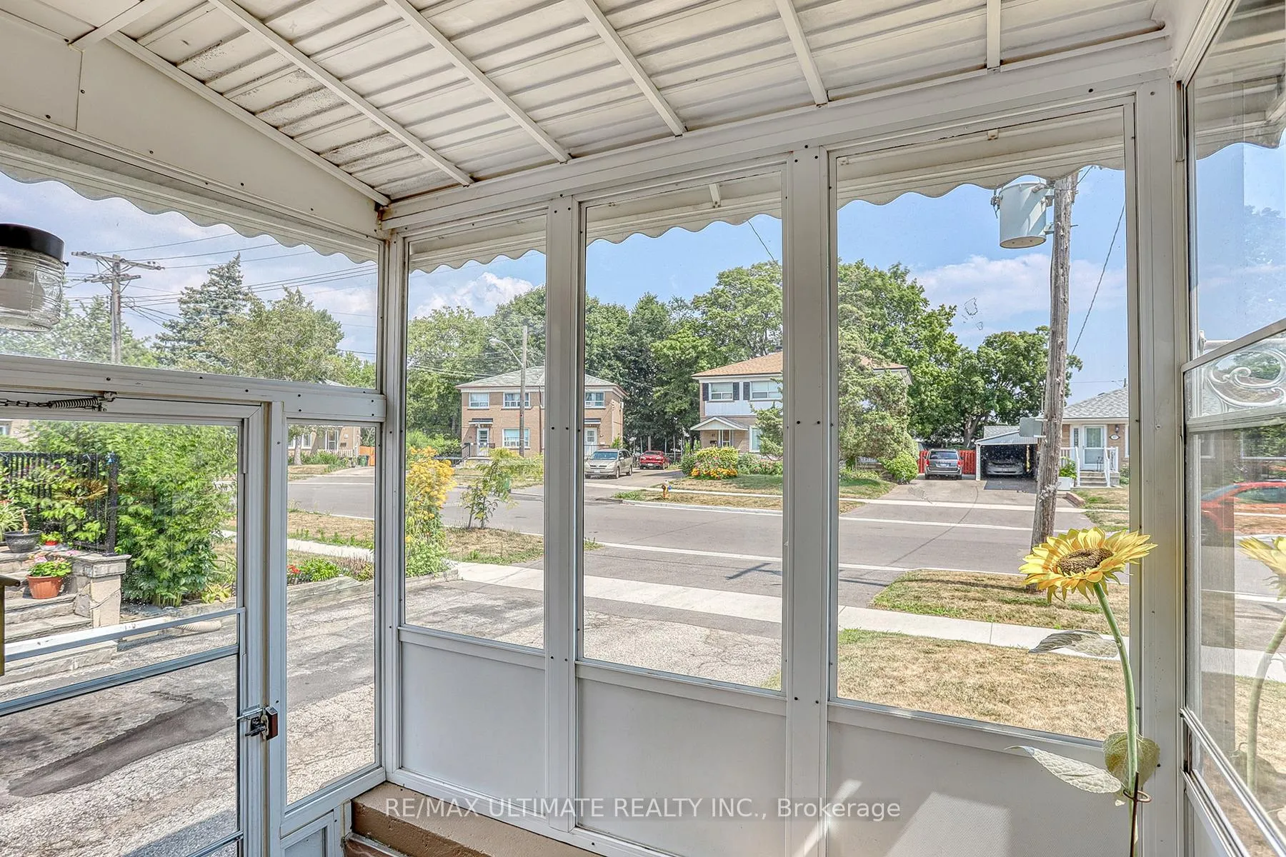 Photo 5 of 64 Rushley Drive, Scarborough, Bendale — HOMEH