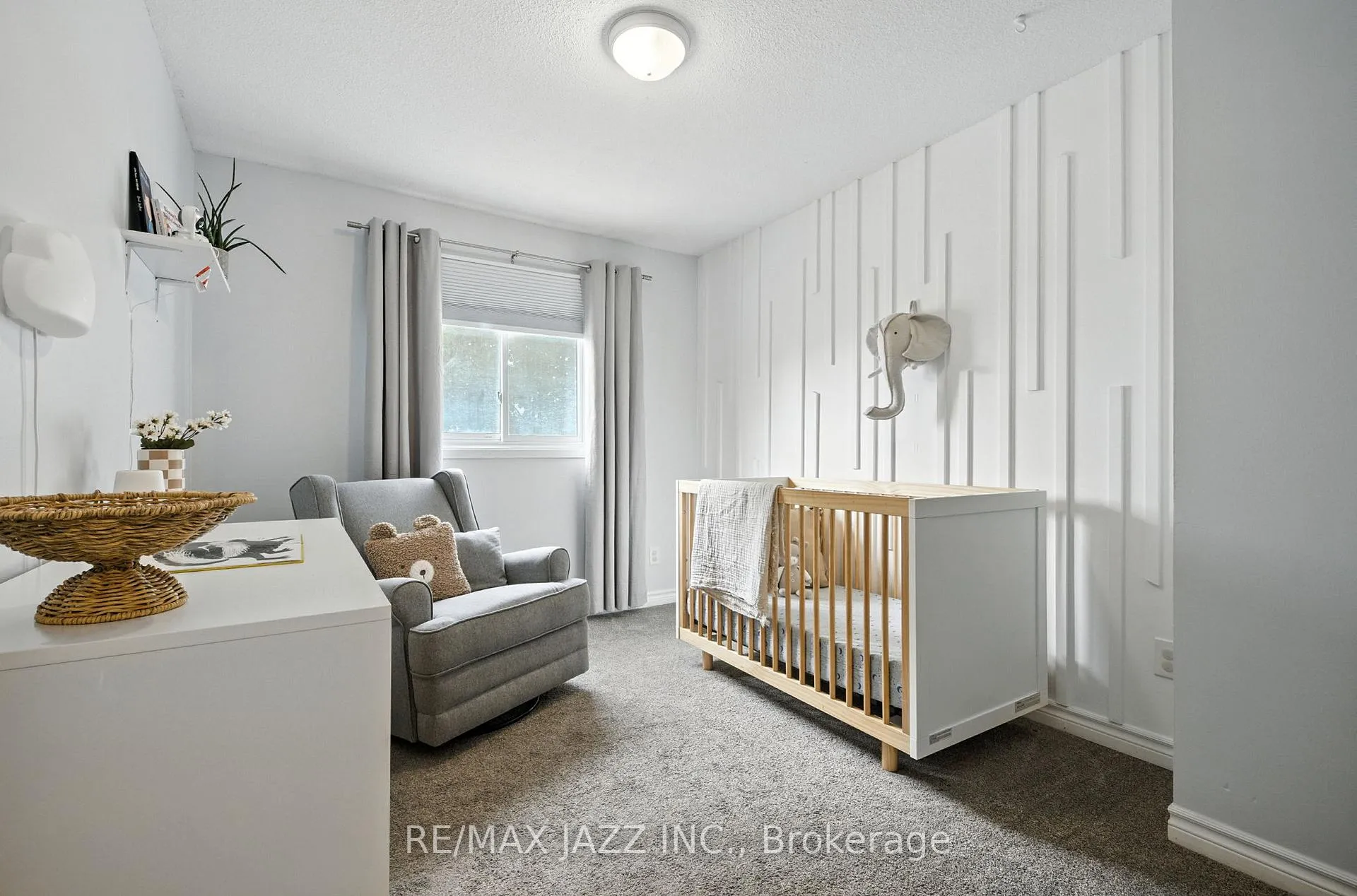 Photo 18 of 19 Doreen Crescent, Clarington, Bowmanville — HOMEH