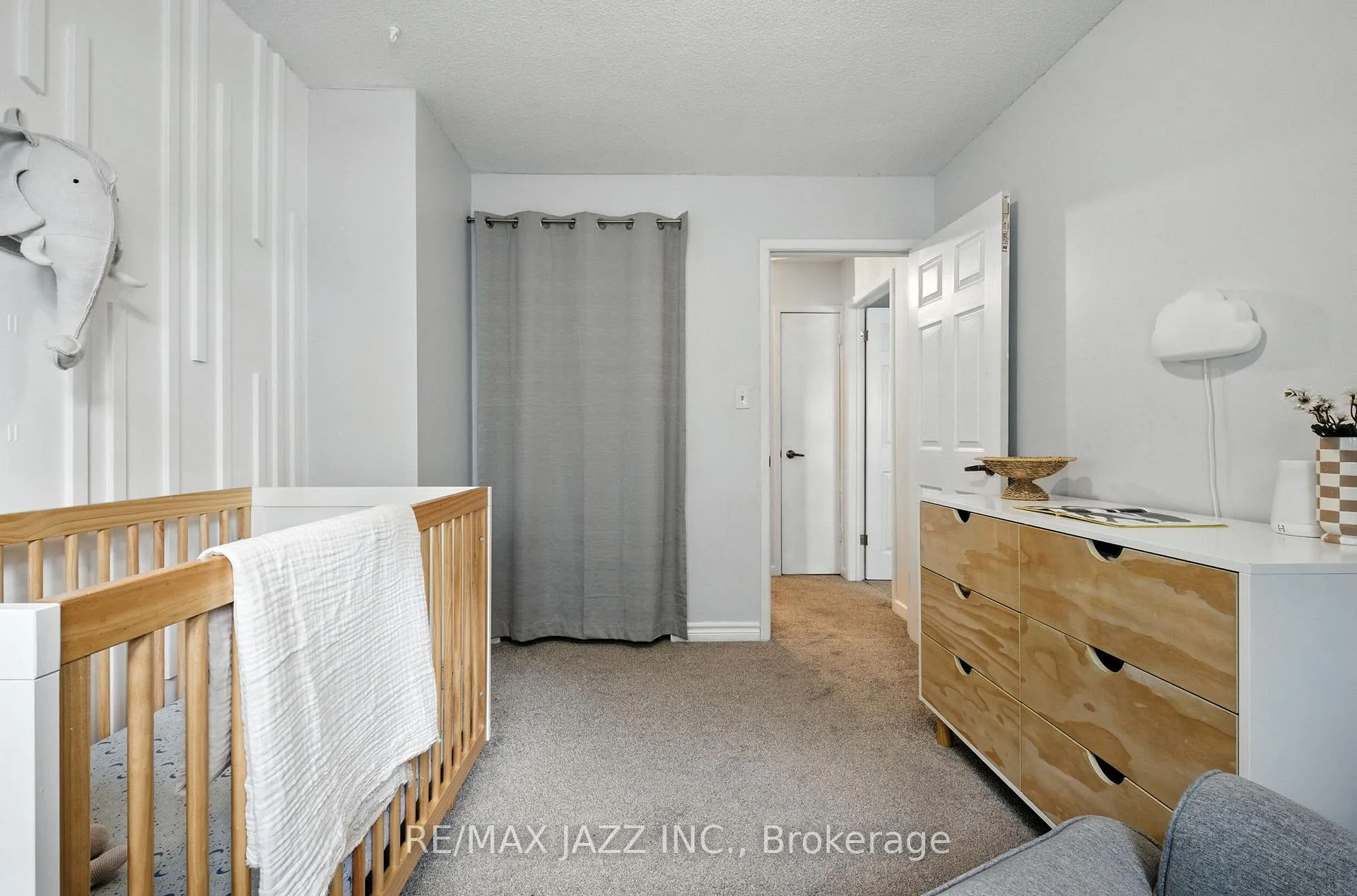Photo 19 of 19 Doreen Crescent, Clarington, Bowmanville — HOMEH