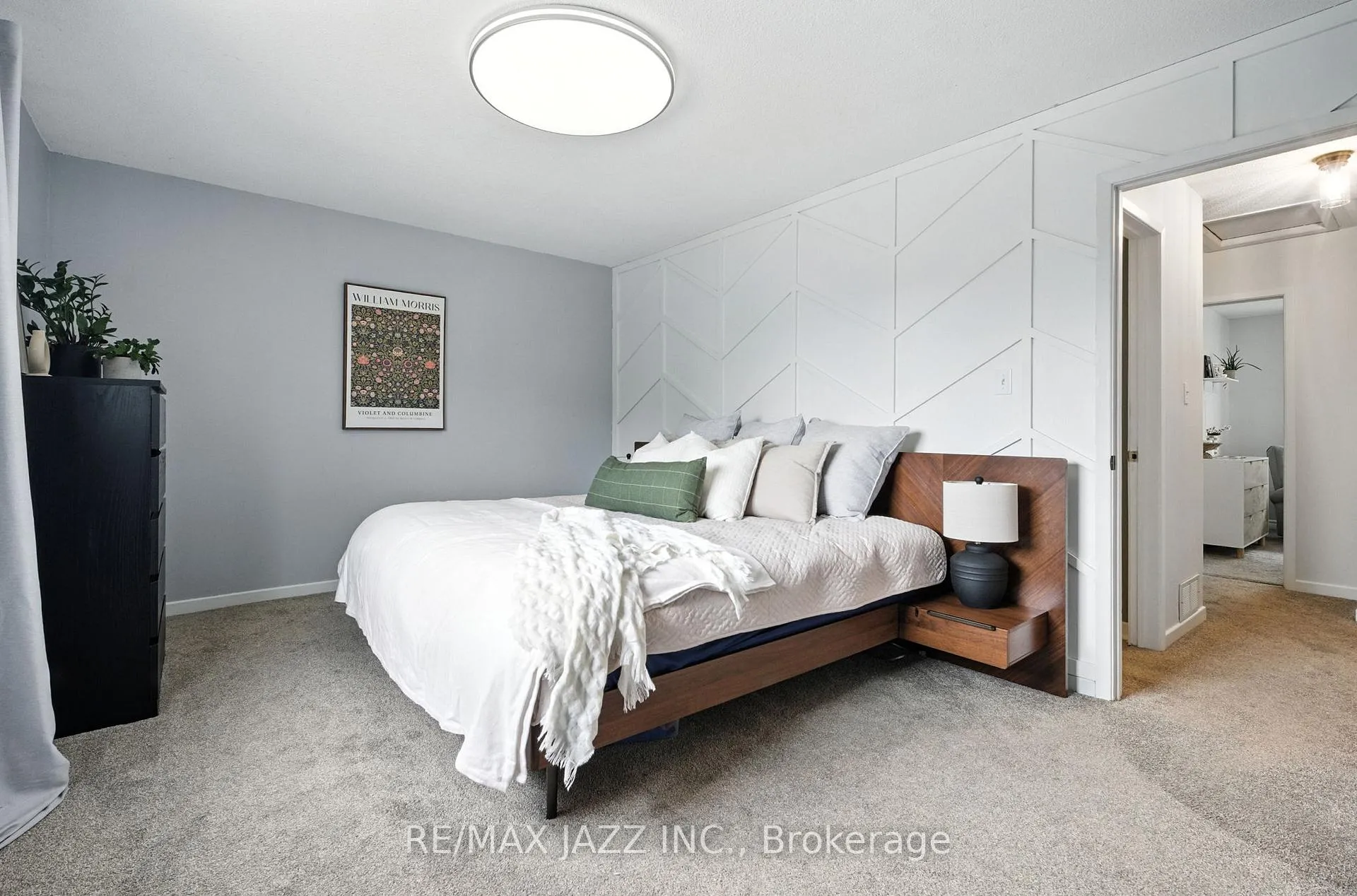 Photo 24 of 19 Doreen Crescent, Clarington, Bowmanville — HOMEH