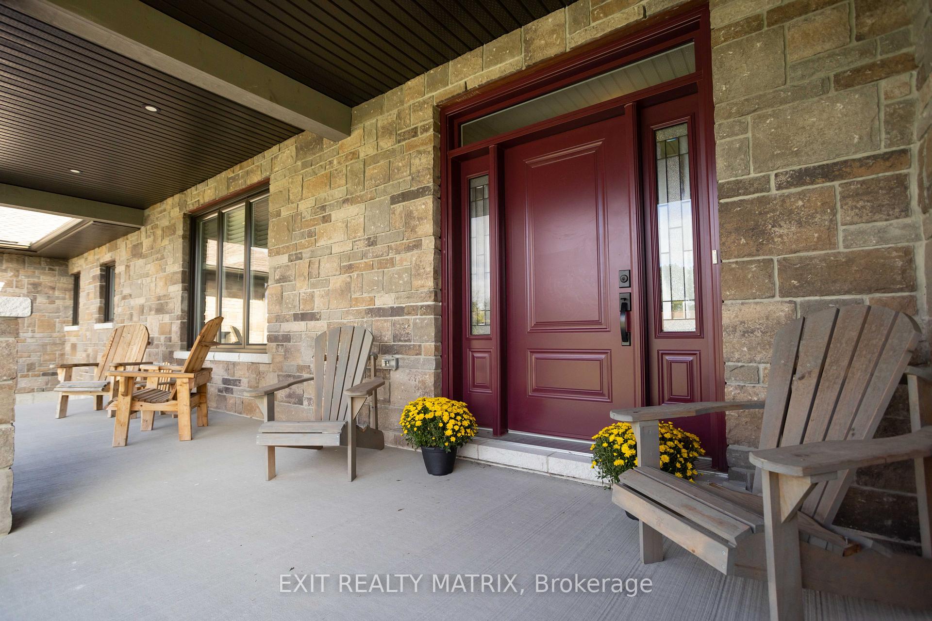 Photo 3 of 2825 Eldo Street, Ottawa, Metcalfe — HOMEH