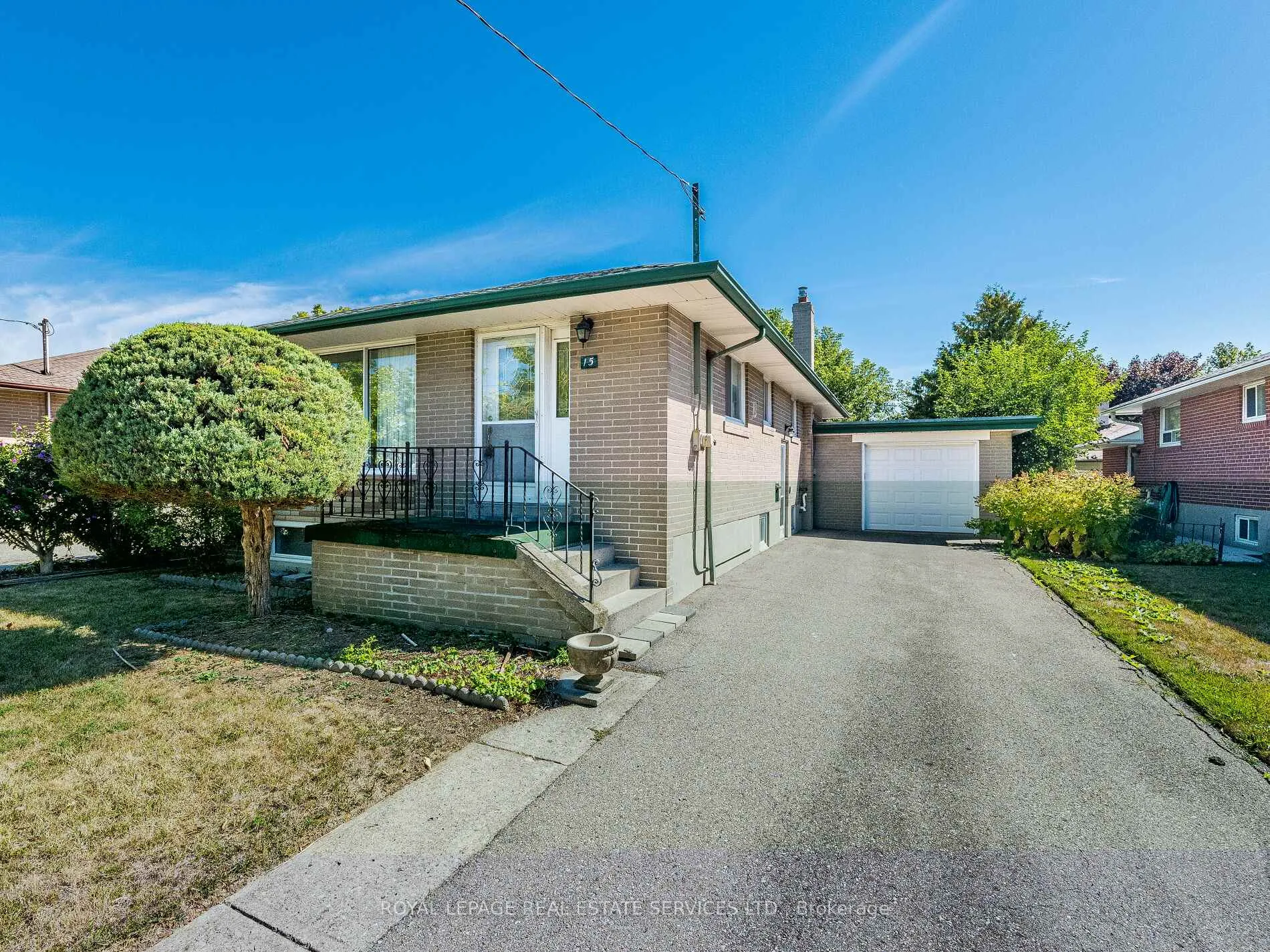 Photo 1 of 15 Hughey Crescent, Scarborough, Ionview — HOMEH