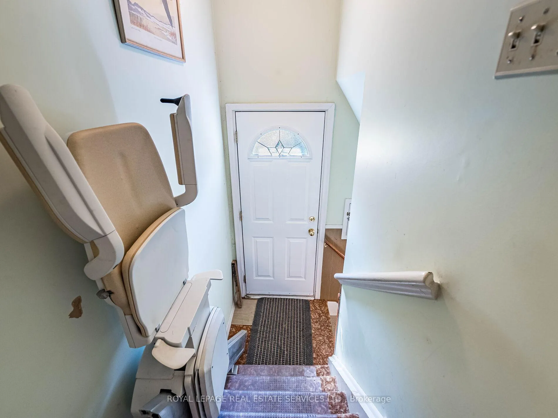 Photo 20 of 15 Hughey Crescent, Scarborough, Ionview — HOMEH