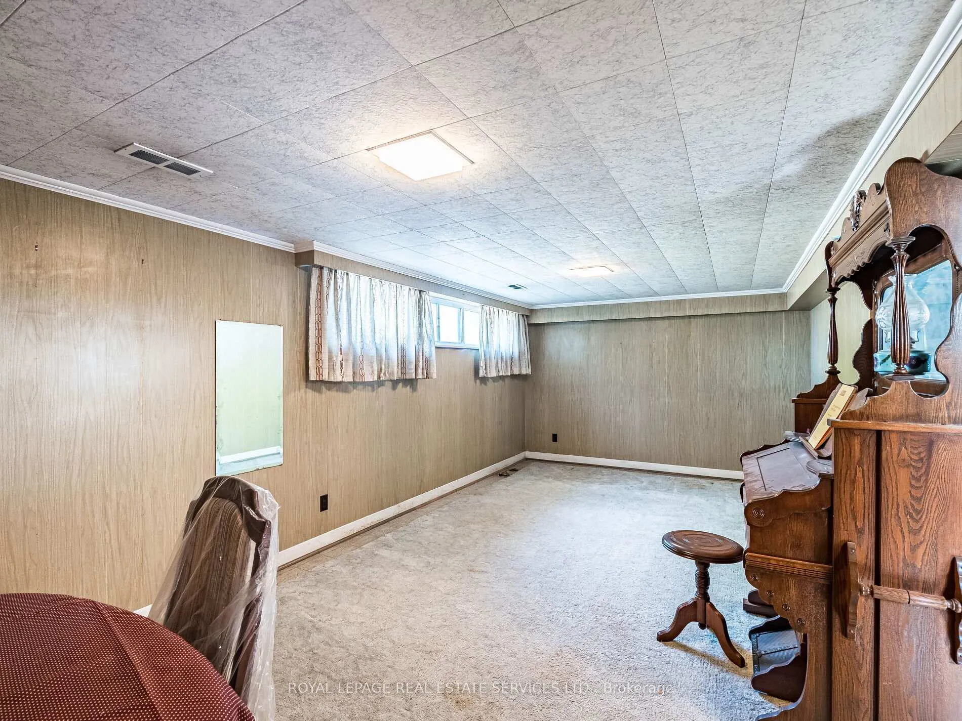 Photo 23 of 15 Hughey Crescent, Scarborough, Ionview — HOMEH