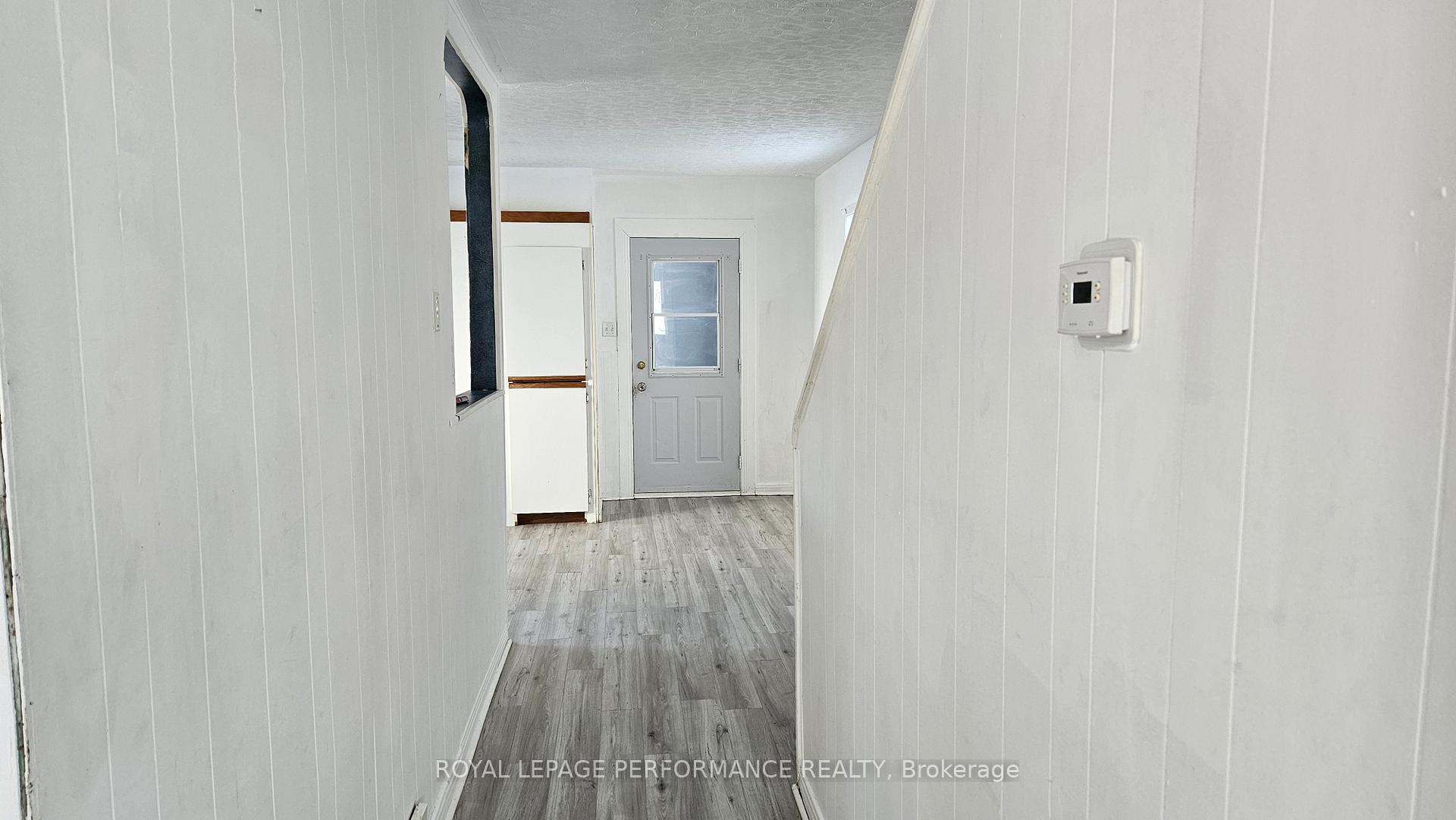 Photo 8 of 334 McConnell Avenue E, Cornwall — HOMEH