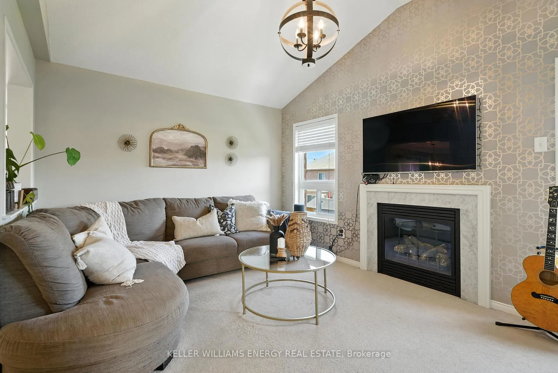 Photo 8 of 1345 Woodstream Avenue, Oshawa, Taunton — HOMEH