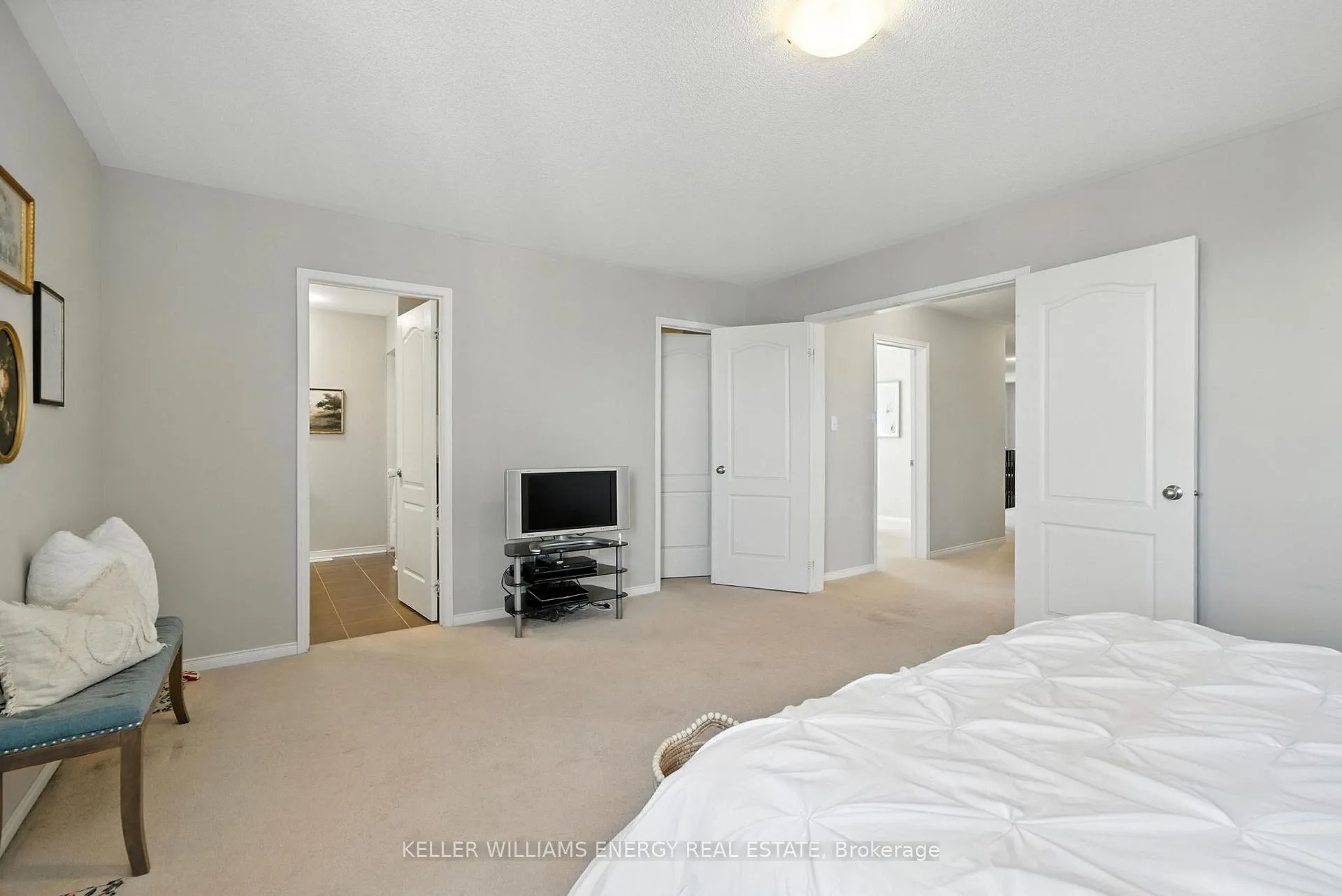 Photo 18 of 1345 Woodstream Avenue, Oshawa, Taunton — HOMEH