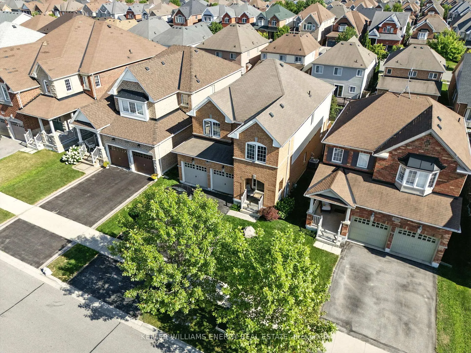 Photo 33 of 1345 Woodstream Avenue, Oshawa, Taunton — HOMEH