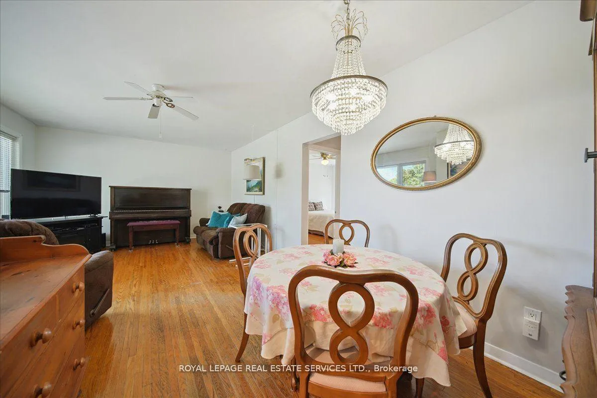 Photo 7 of 155 Burcher Road, Ajax, South East — HOMEH