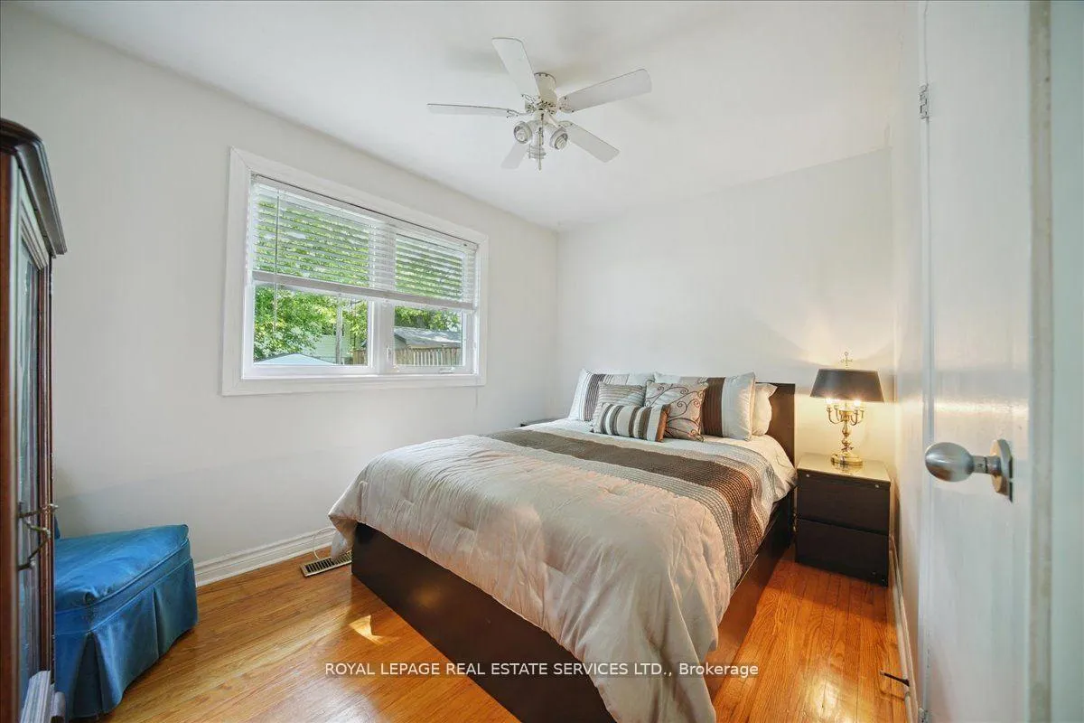 Photo 13 of 155 Burcher Road, Ajax, South East — HOMEH