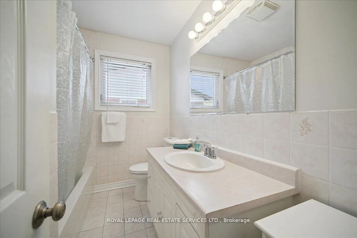 Photo 15 of 155 Burcher Road, Ajax, South East — HOMEH