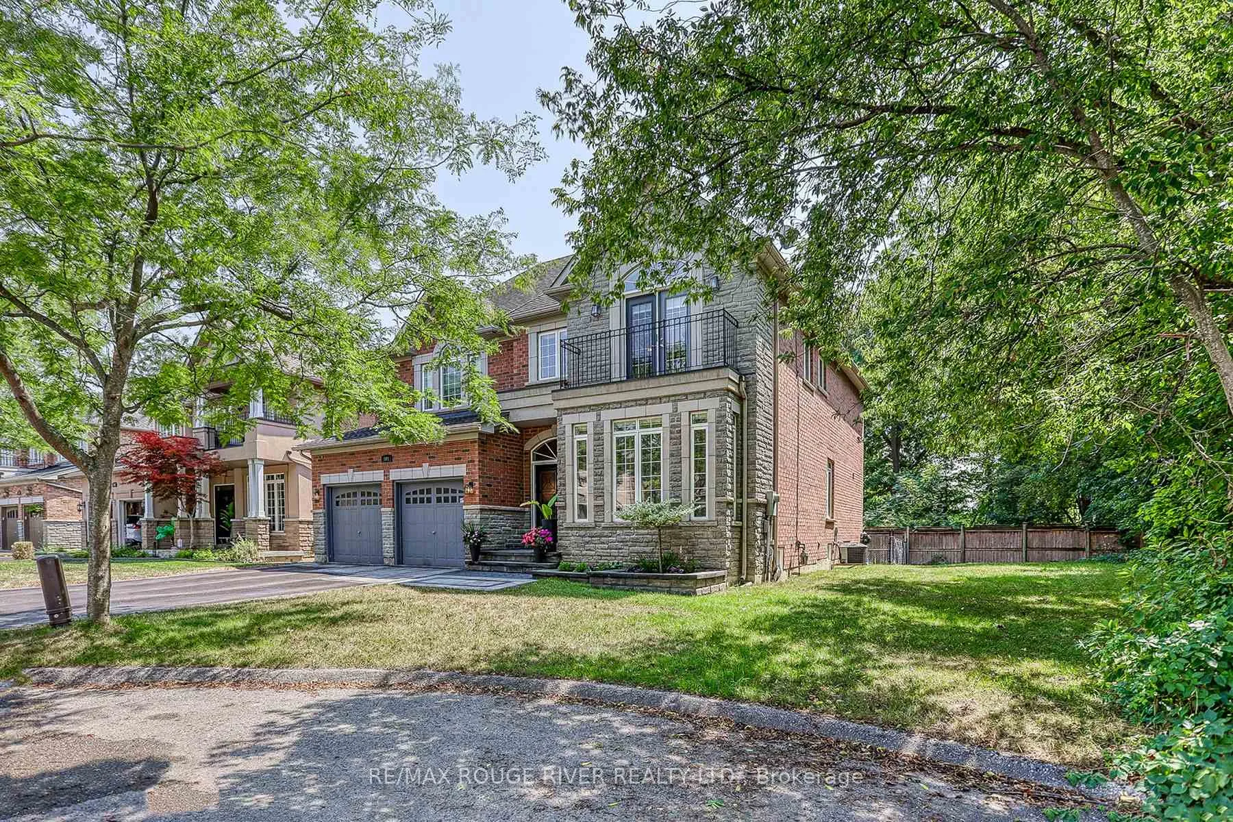 Photo 2 of 591 Maitland Drive, Pickering, Rosebank — HOMEH