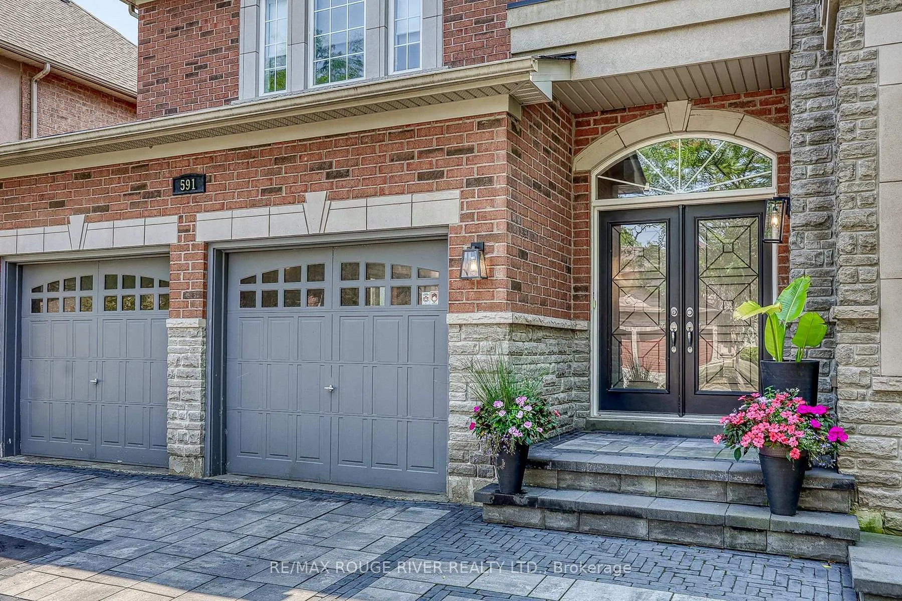 Photo 3 of 591 Maitland Drive, Pickering, Rosebank — HOMEH