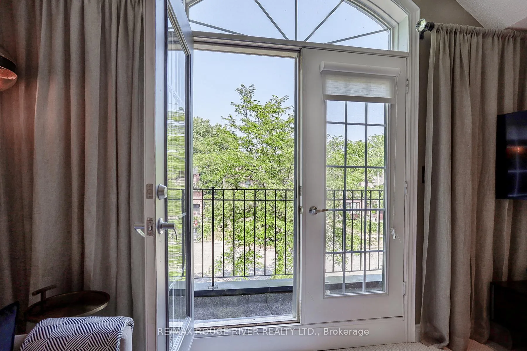 Photo 26 of 591 Maitland Drive, Pickering, Rosebank — HOMEH