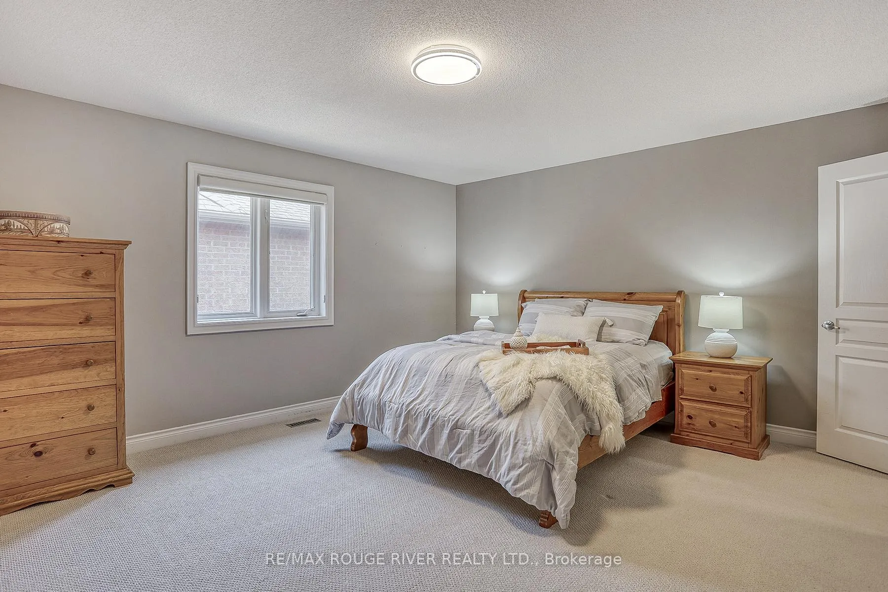 Photo 33 of 591 Maitland Drive, Pickering, Rosebank — HOMEH