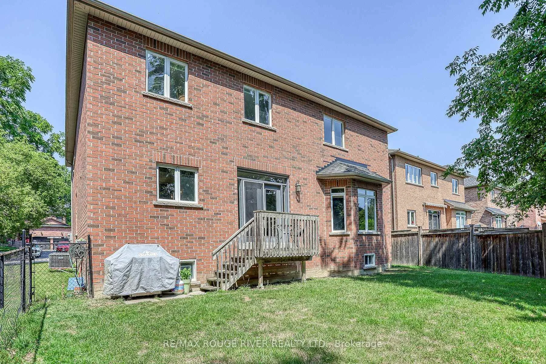 Photo 40 of 591 Maitland Drive, Pickering, Rosebank — HOMEH