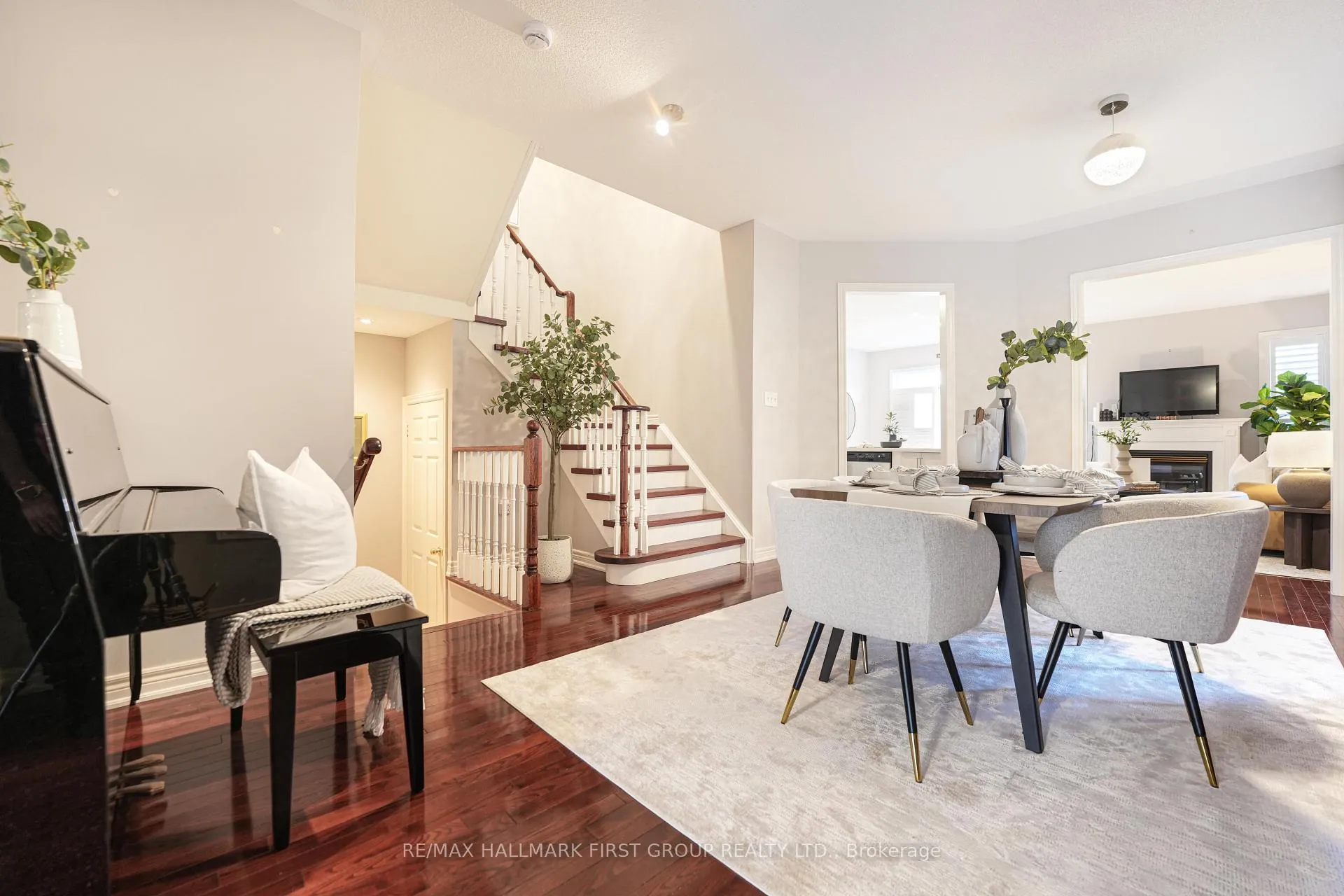Photo 7 of 335 Strouds Lane, Pickering, Highbush — HOMEH
