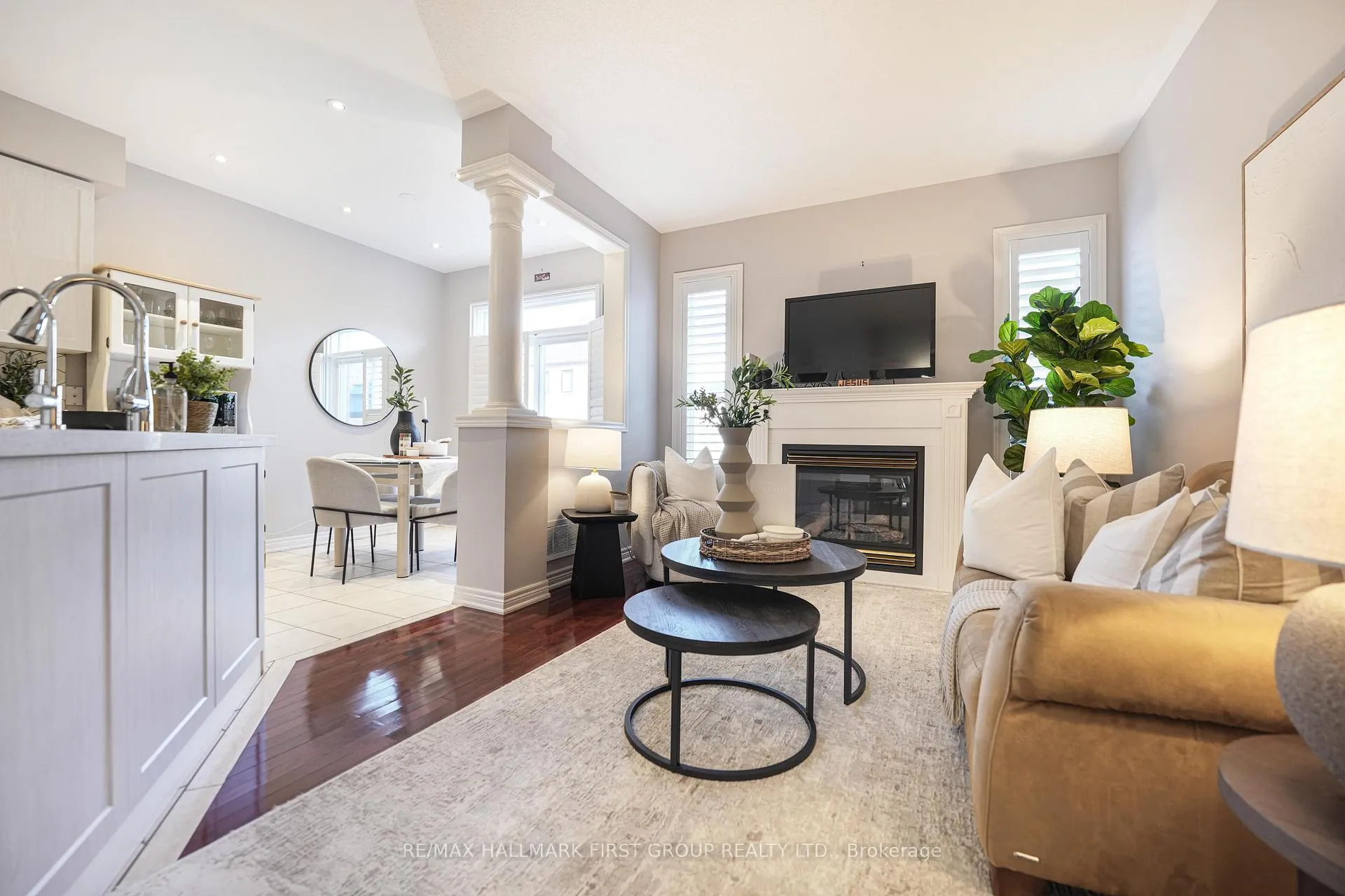 Photo 10 of 335 Strouds Lane, Pickering, Highbush — HOMEH