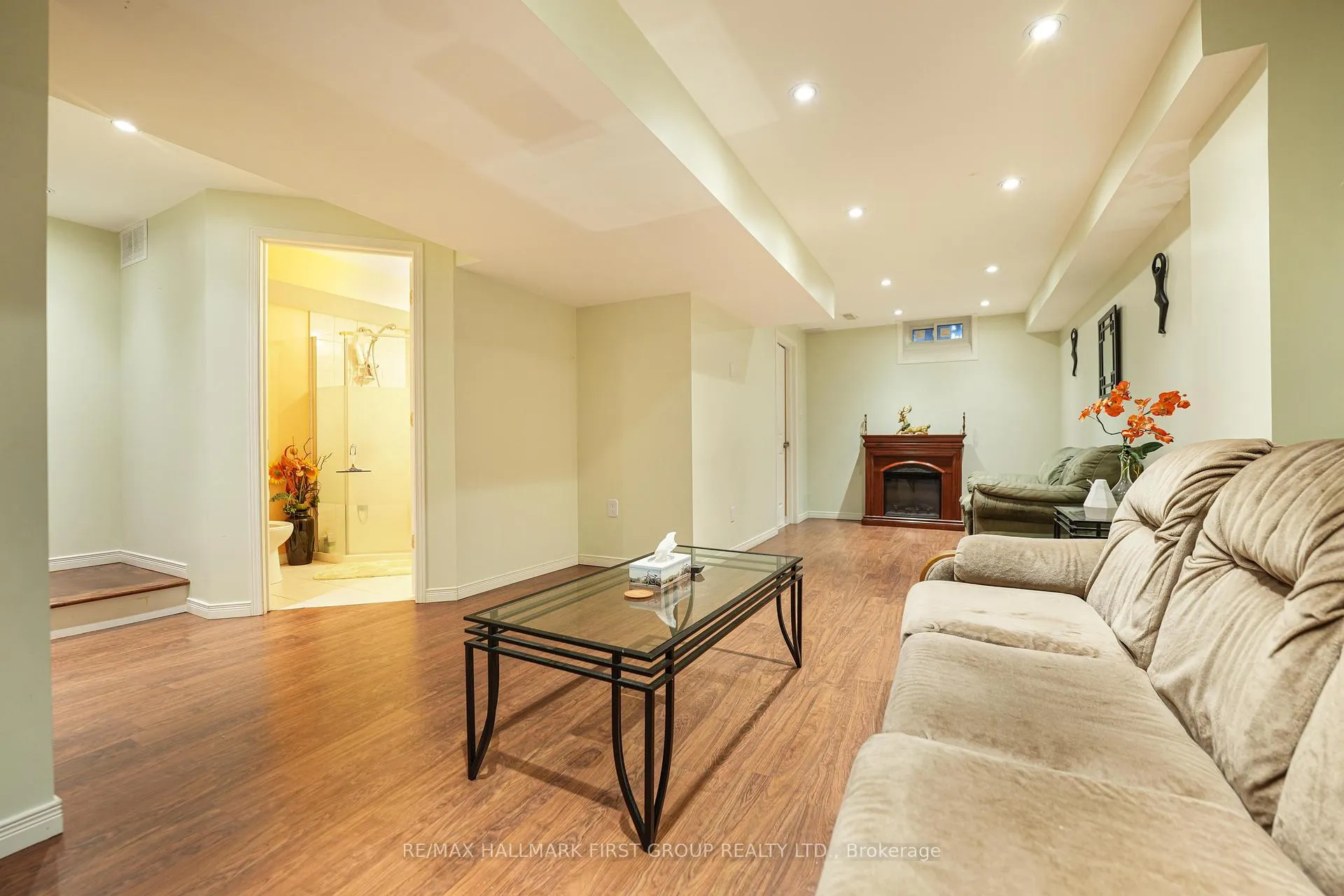 Photo 25 of 335 Strouds Lane, Pickering, Highbush — HOMEH