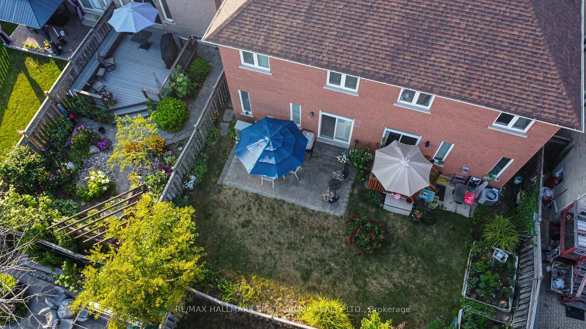 Photo 31 of 335 Strouds Lane, Pickering, Highbush — HOMEH