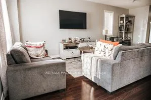 Photo 11 of 79 Brownridge Place, Whitby, Williamsburg — HOMEH