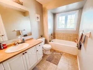 Photo 30 of 79 Brownridge Place, Whitby, Williamsburg — HOMEH