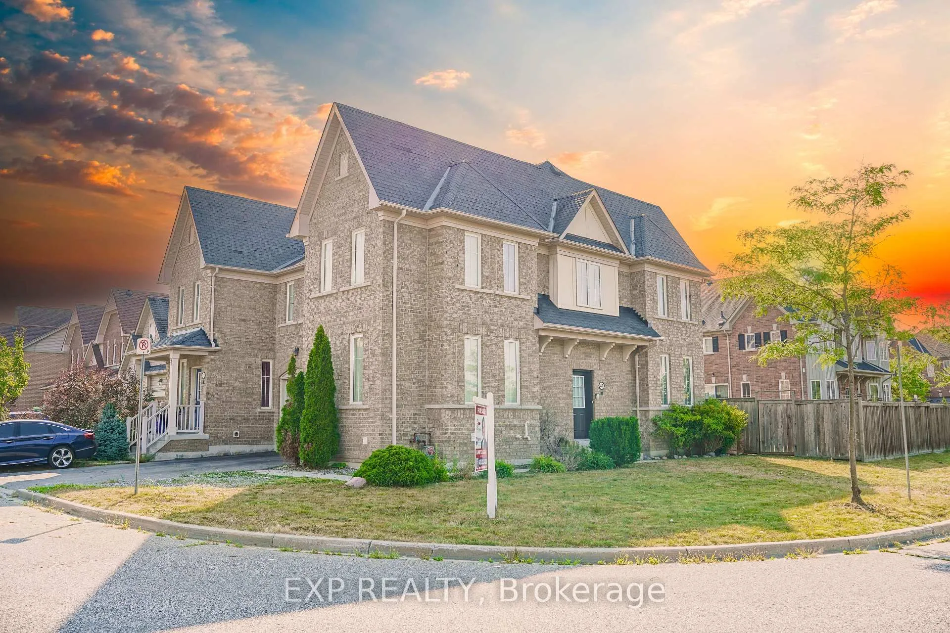 Photo 2 of 47 Westray Crescent, Ajax, Northeast Ajax — HOMEH