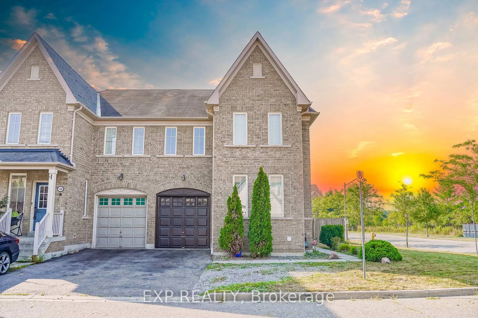 Photo 3 of 47 Westray Crescent, Ajax, Northeast Ajax — HOMEH