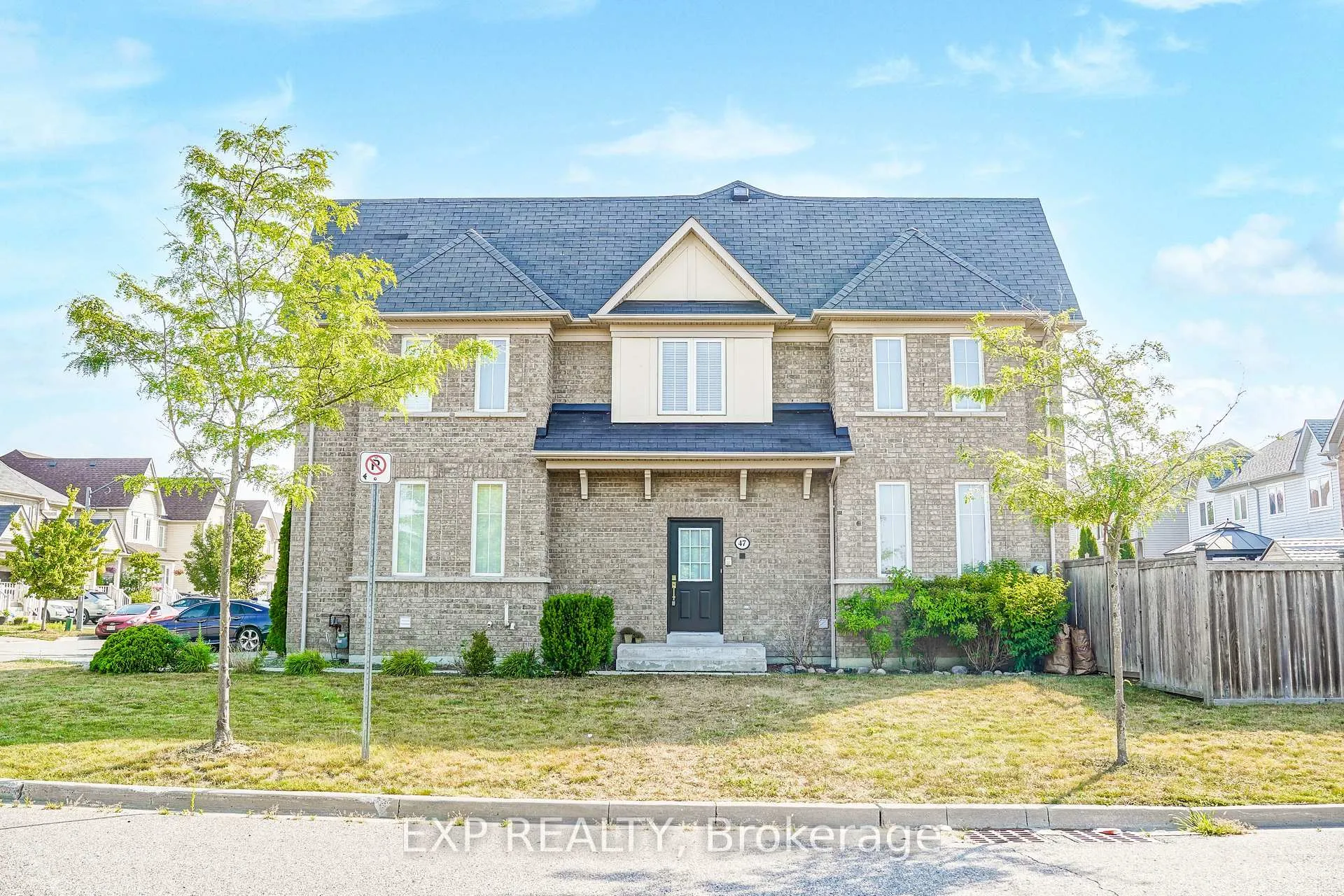 Photo 7 of 47 Westray Crescent, Ajax, Northeast Ajax — HOMEH