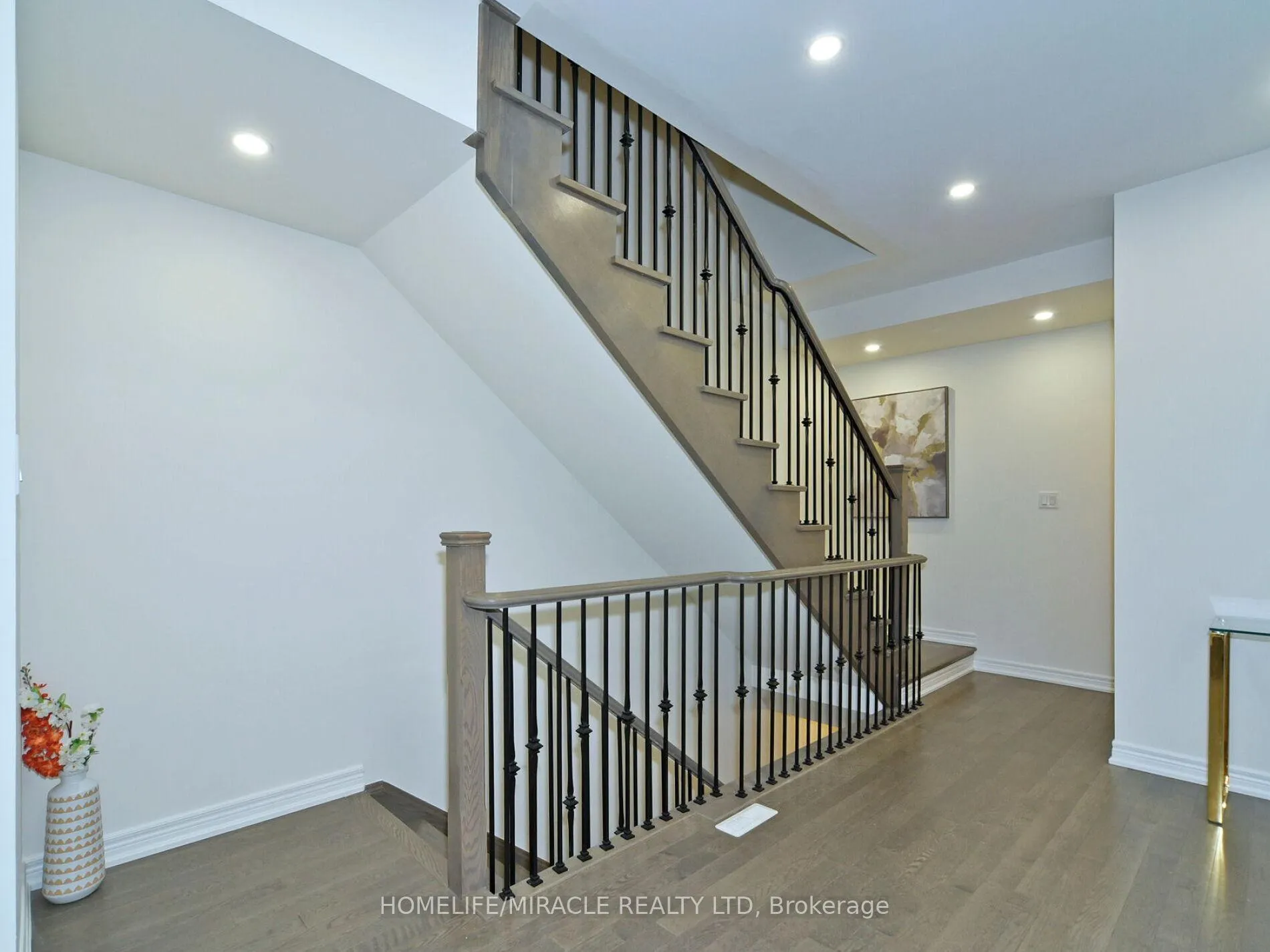 Photo 10 of 3 Nimmo Lane, Ajax, South East — HOMEH