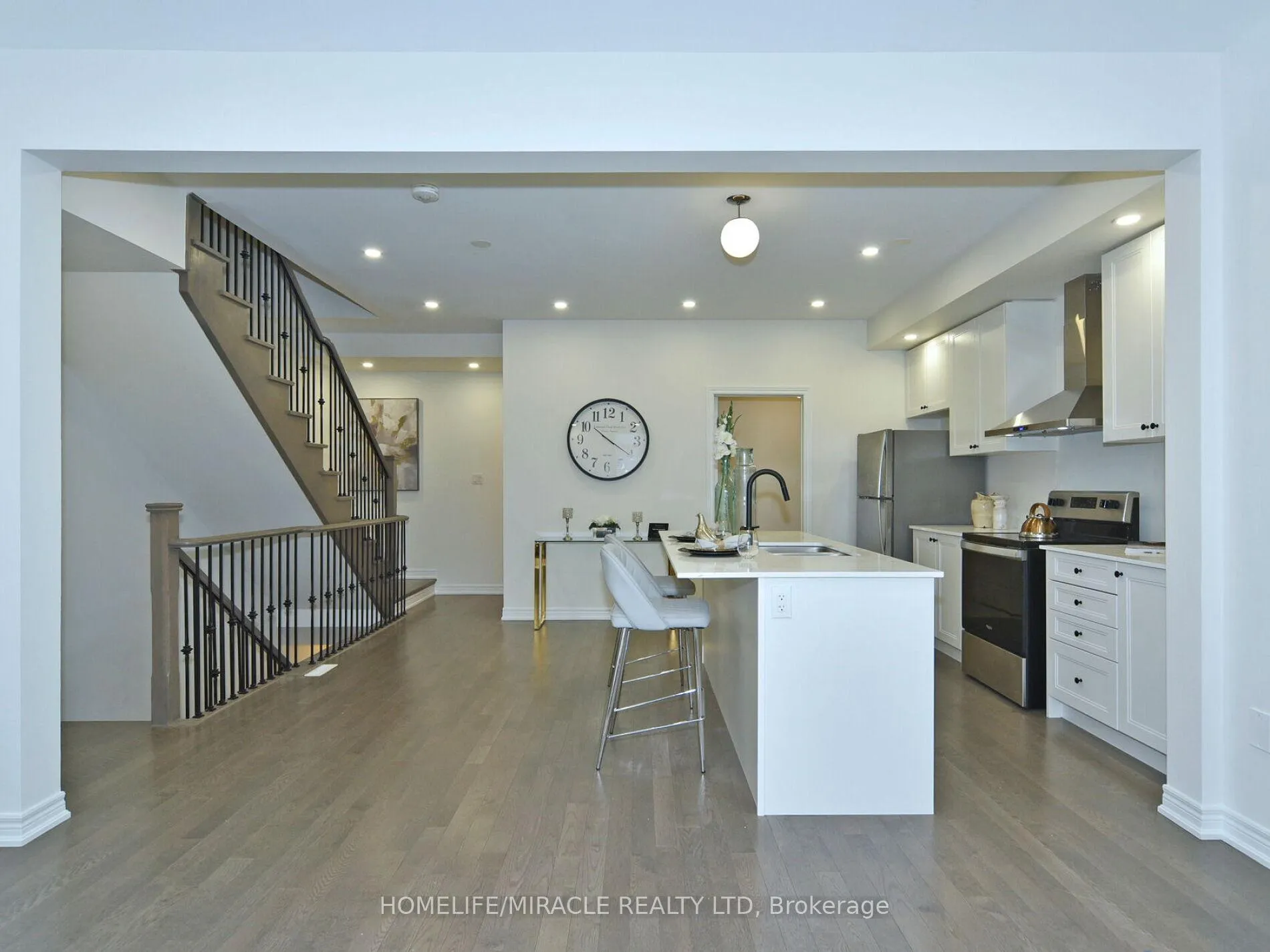 Photo 16 of 3 Nimmo Lane, Ajax, South East — HOMEH