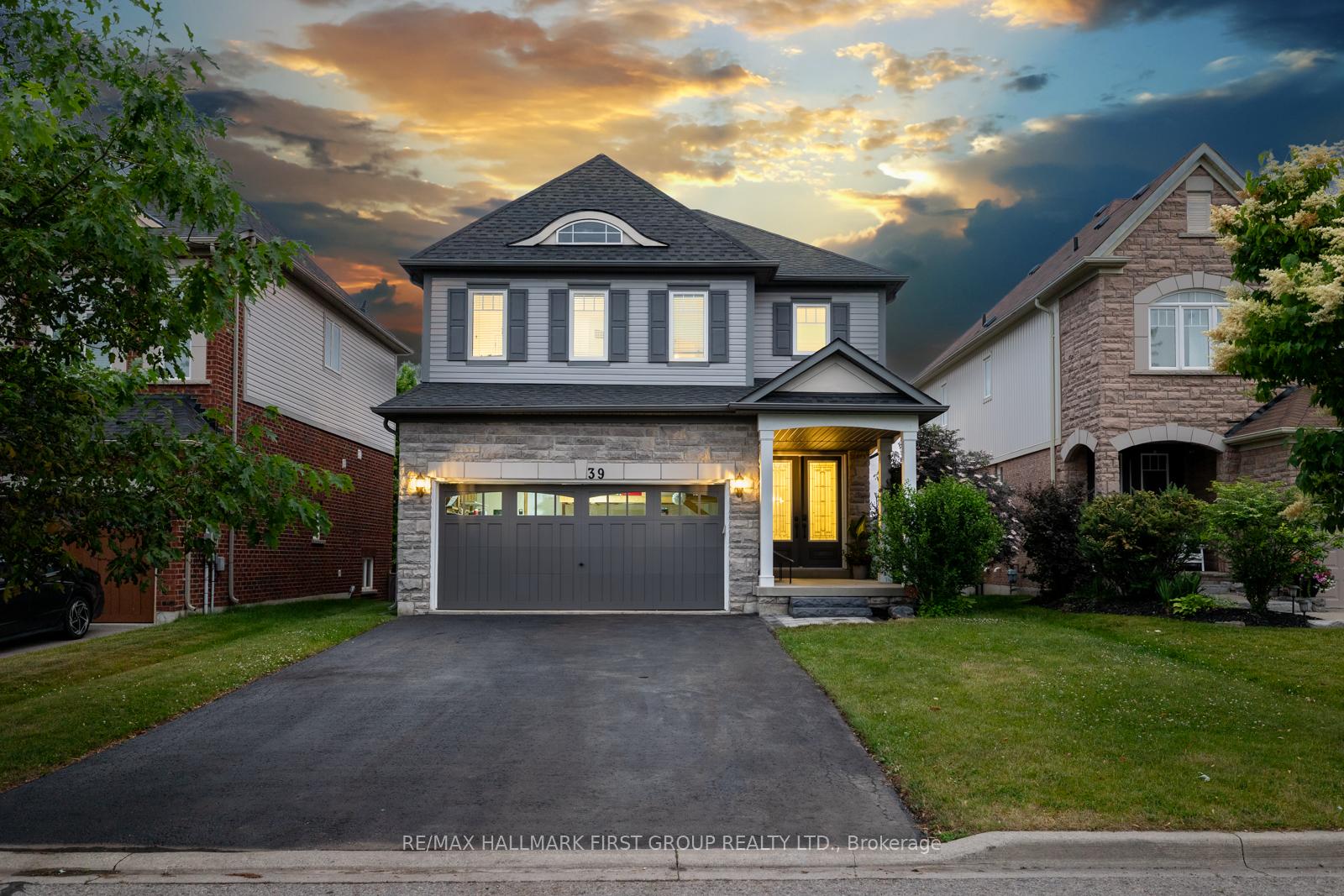 Photo 1 of 39 Baxter Street, Clarington, Bowmanville — HOMEH