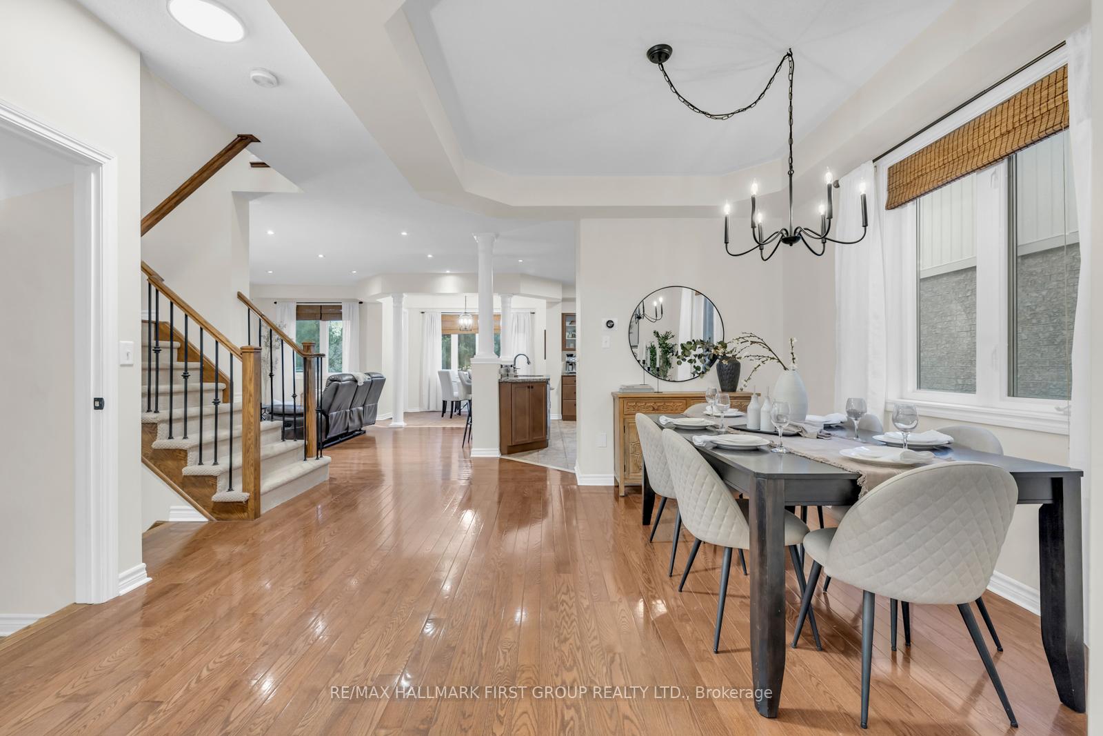 Photo 5 of 39 Baxter Street, Clarington, Bowmanville — HOMEH