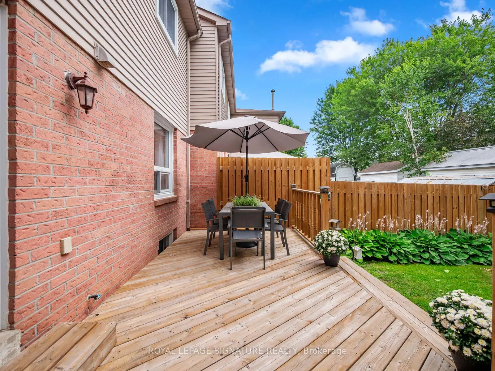 Photo 38 of 13 Hillhurst Crescent, Clarington, Courtice — HOMEH