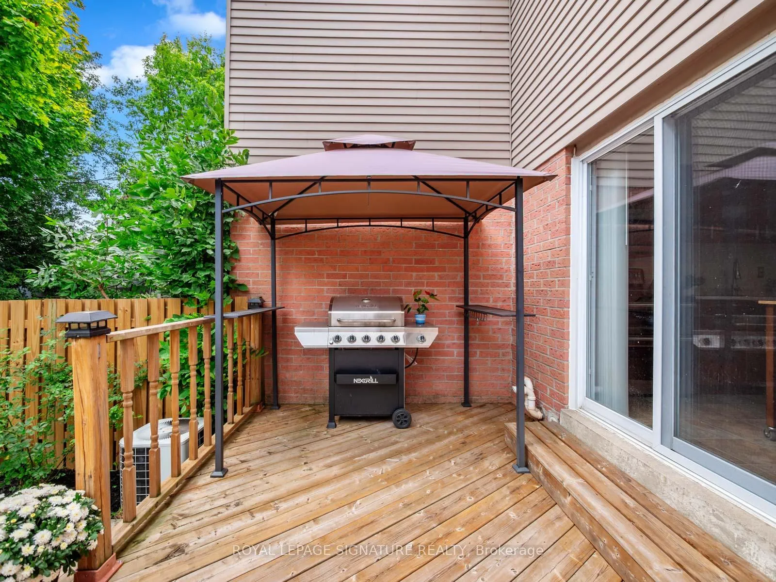 Photo 43 of 13 Hillhurst Crescent, Clarington, Courtice — HOMEH
