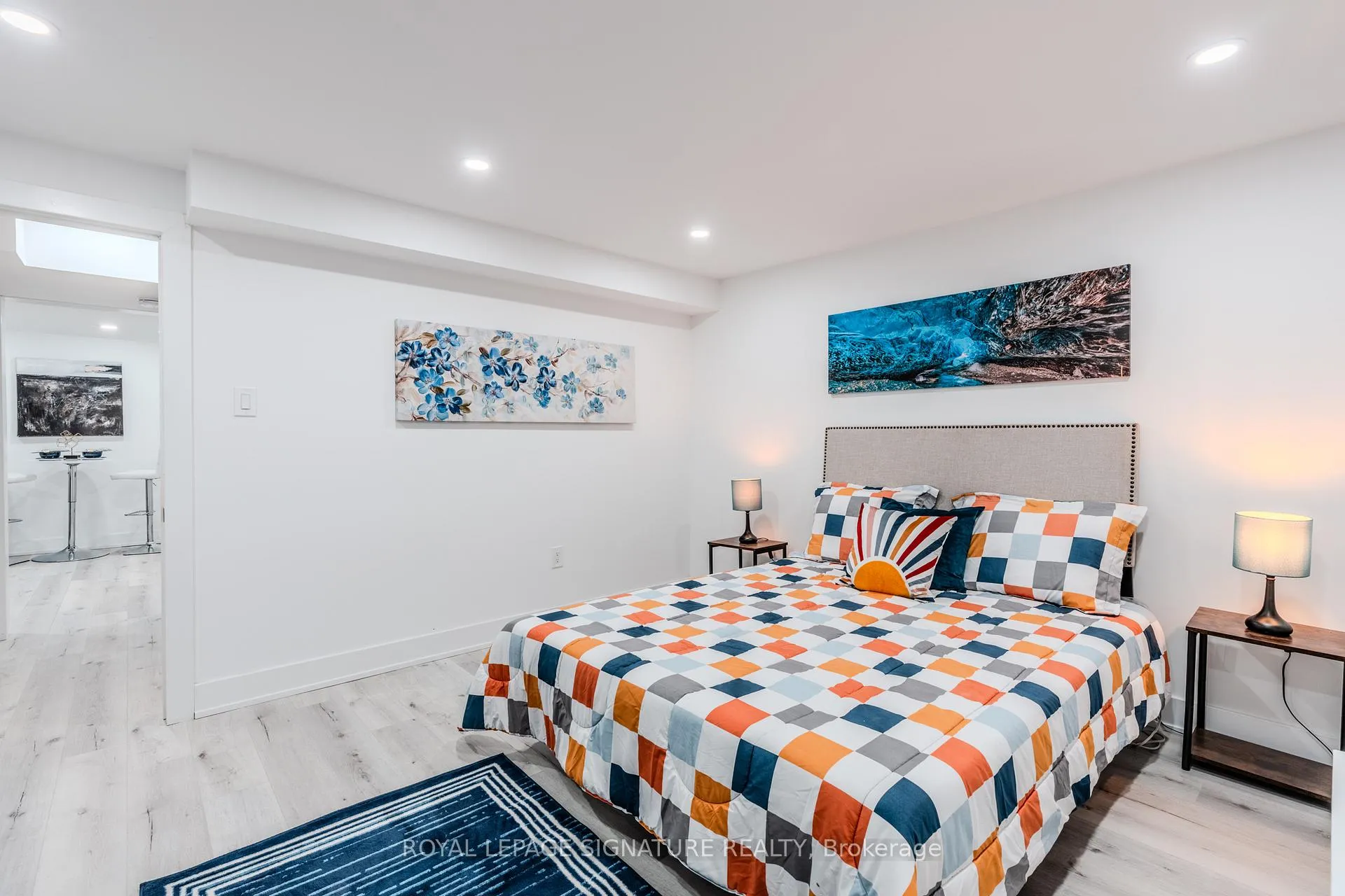 Photo 24 of 10 Grassmere Court, Oshawa, Lakeview — HOMEH