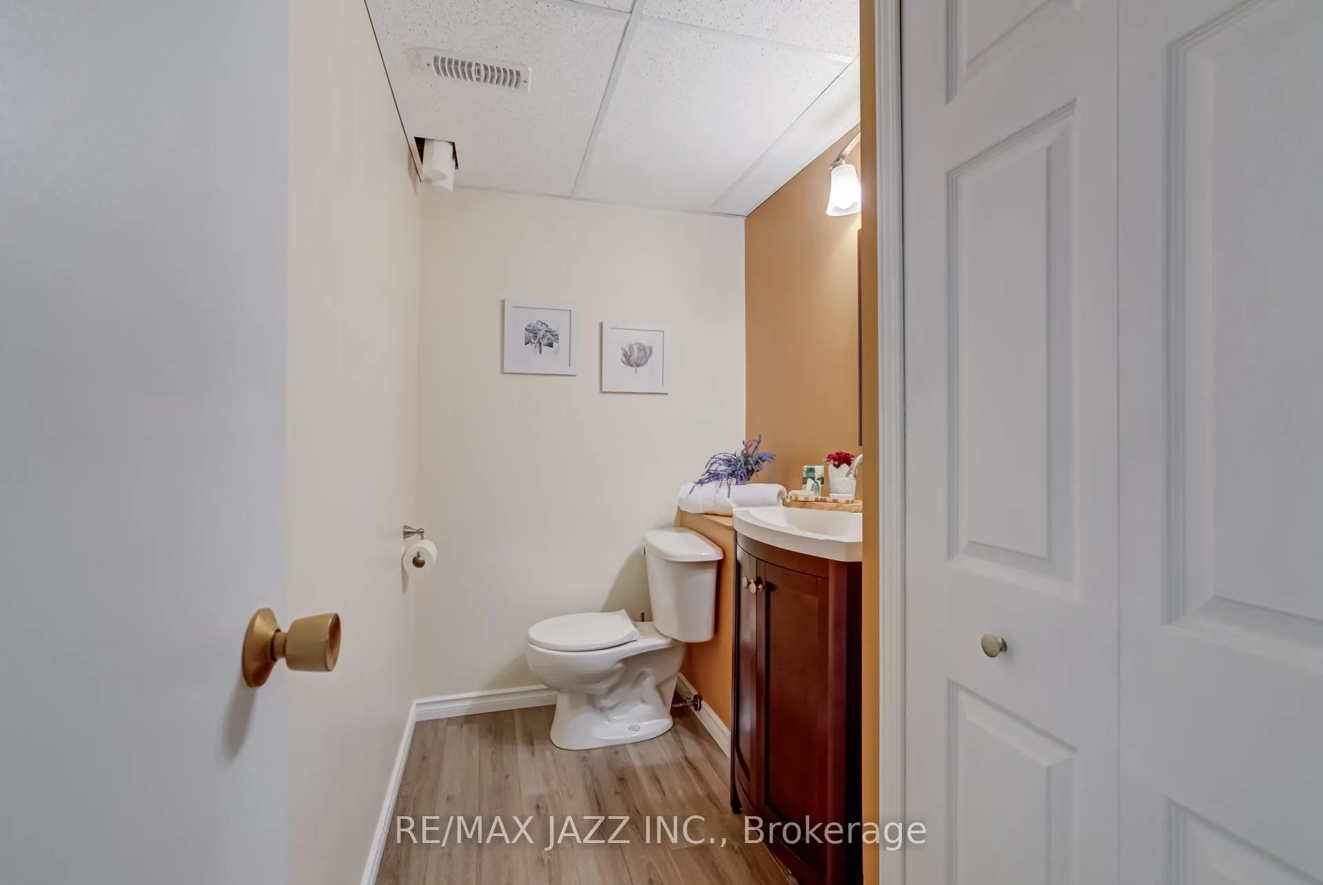 Photo 24 of 1352 Wecker Drive, Oshawa, Lakeview — HOMEH