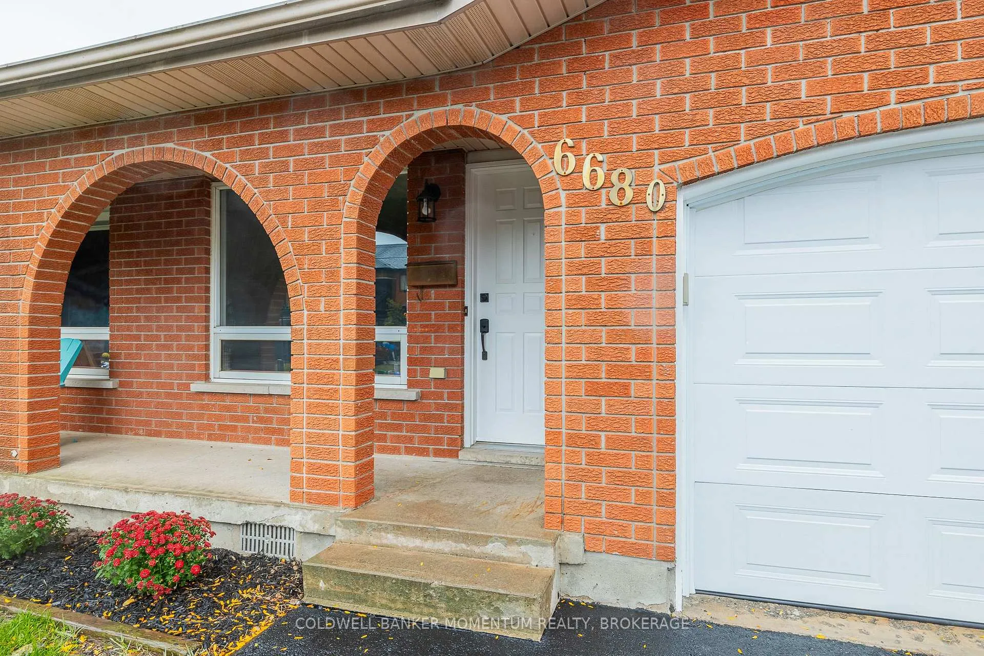 Photo 5 of 6680 Cropp Street, Niagara Falls, Morrison — HOMEH