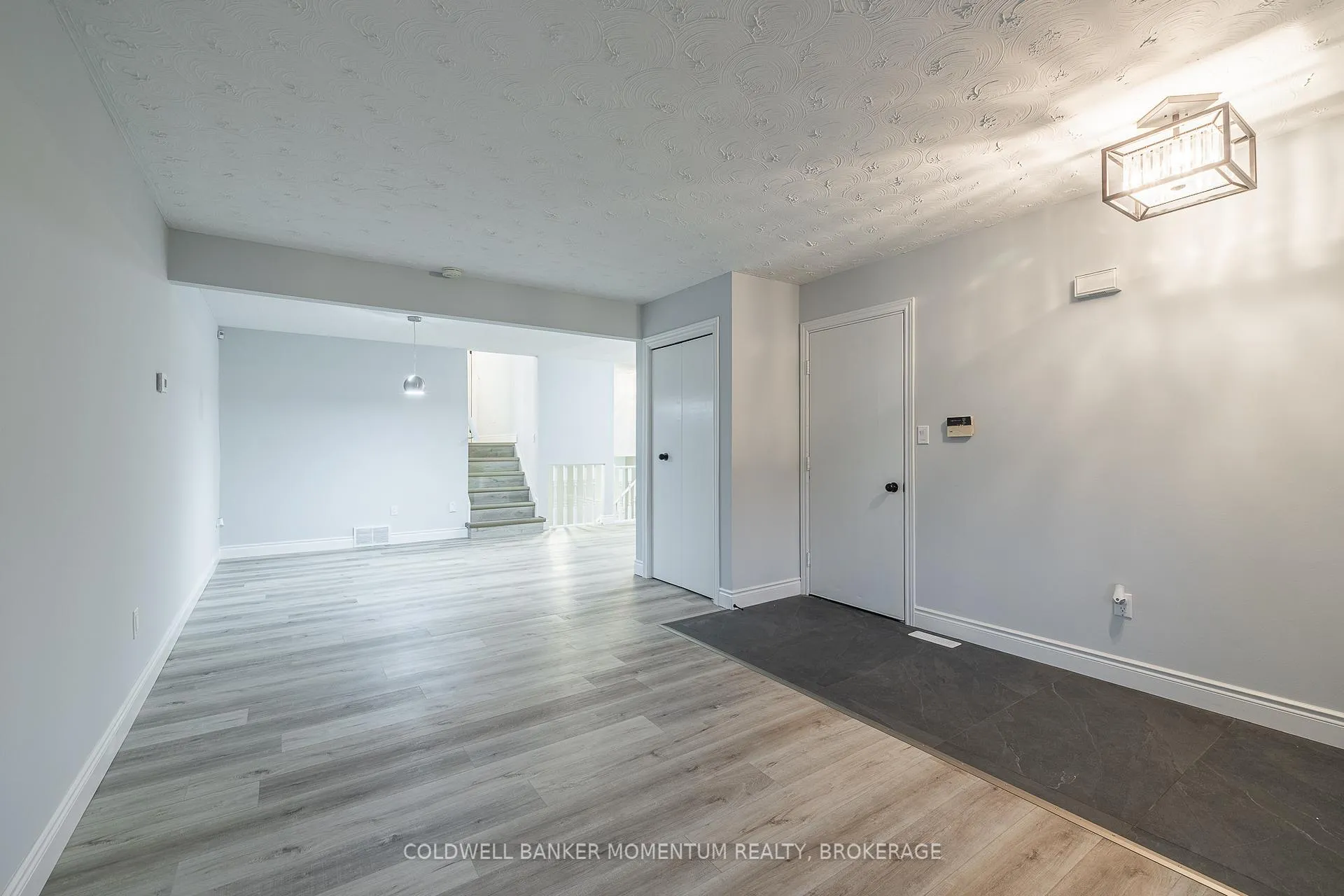 Photo 9 of 6680 Cropp Street, Niagara Falls, Morrison — HOMEH