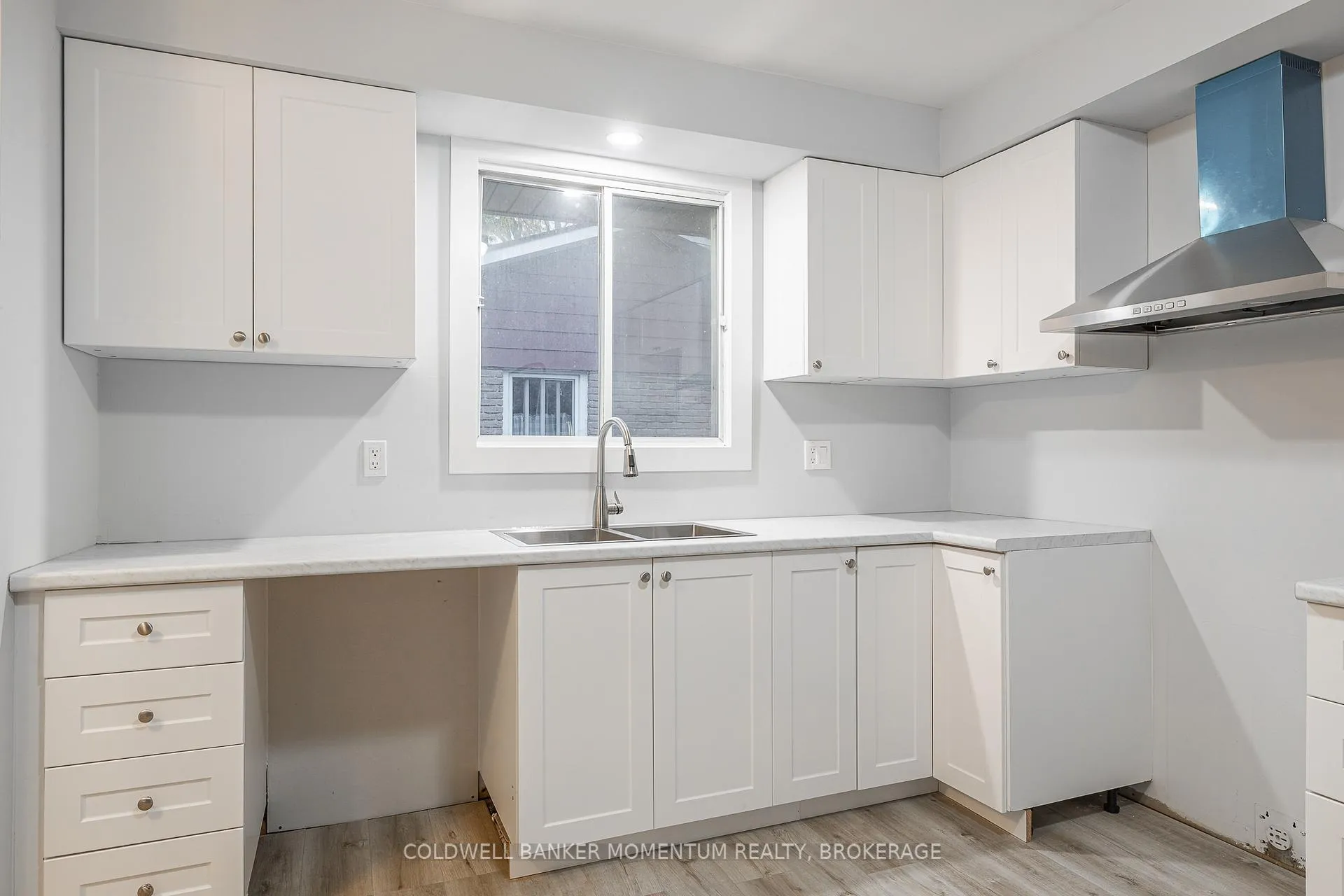 Photo 16 of 6680 Cropp Street, Niagara Falls, Morrison — HOMEH