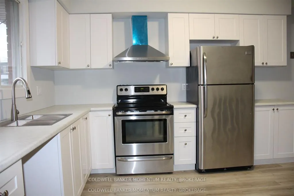 Photo 17 of 6680 Cropp Street, Niagara Falls, Morrison — HOMEH