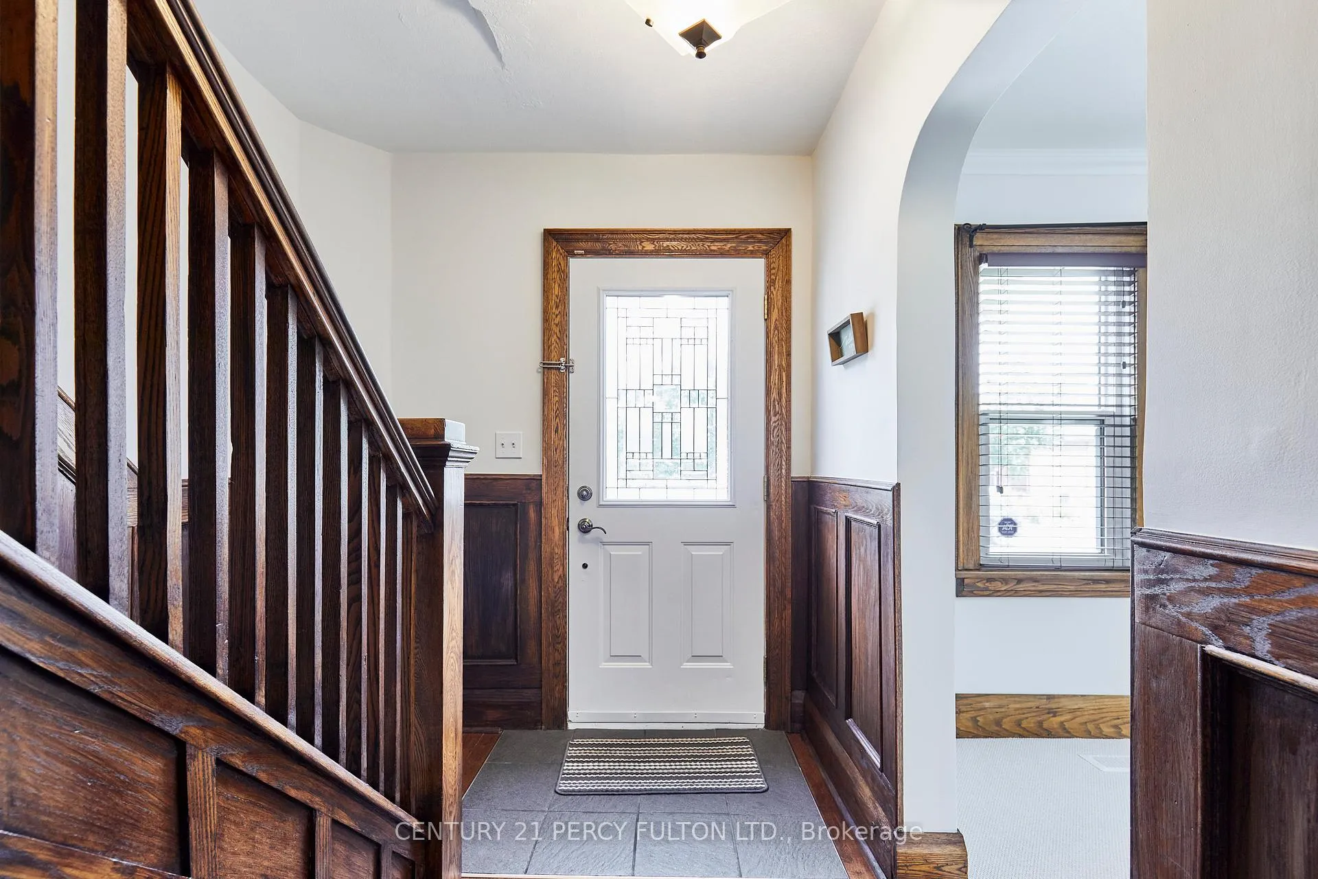 Photo 6 of 521 Rogers Street, Oshawa, O'Neill — HOMEH