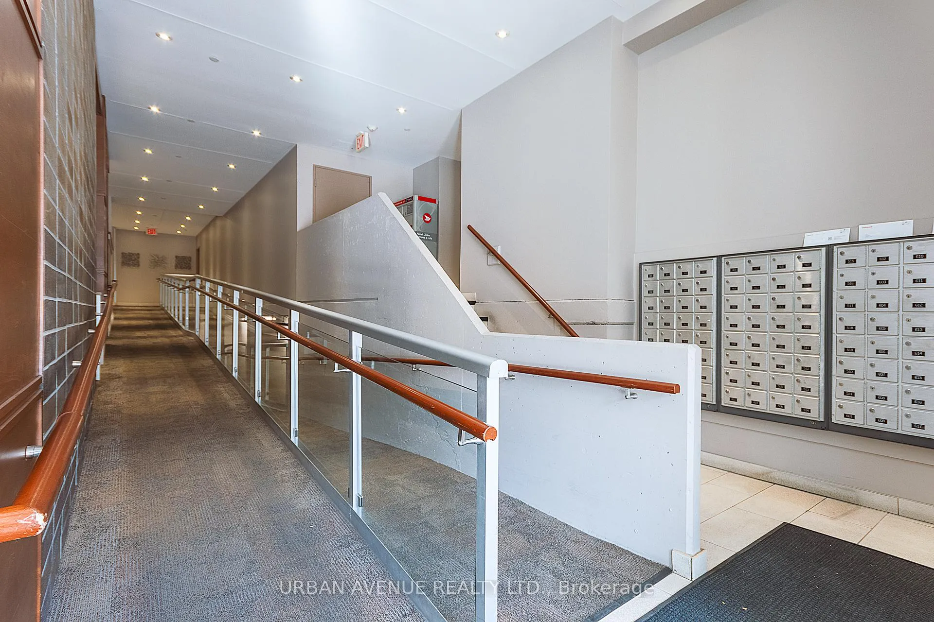Photo 3 of Unit 707, 44 Bond Street W, Oshawa, O'Neill — HOMEH