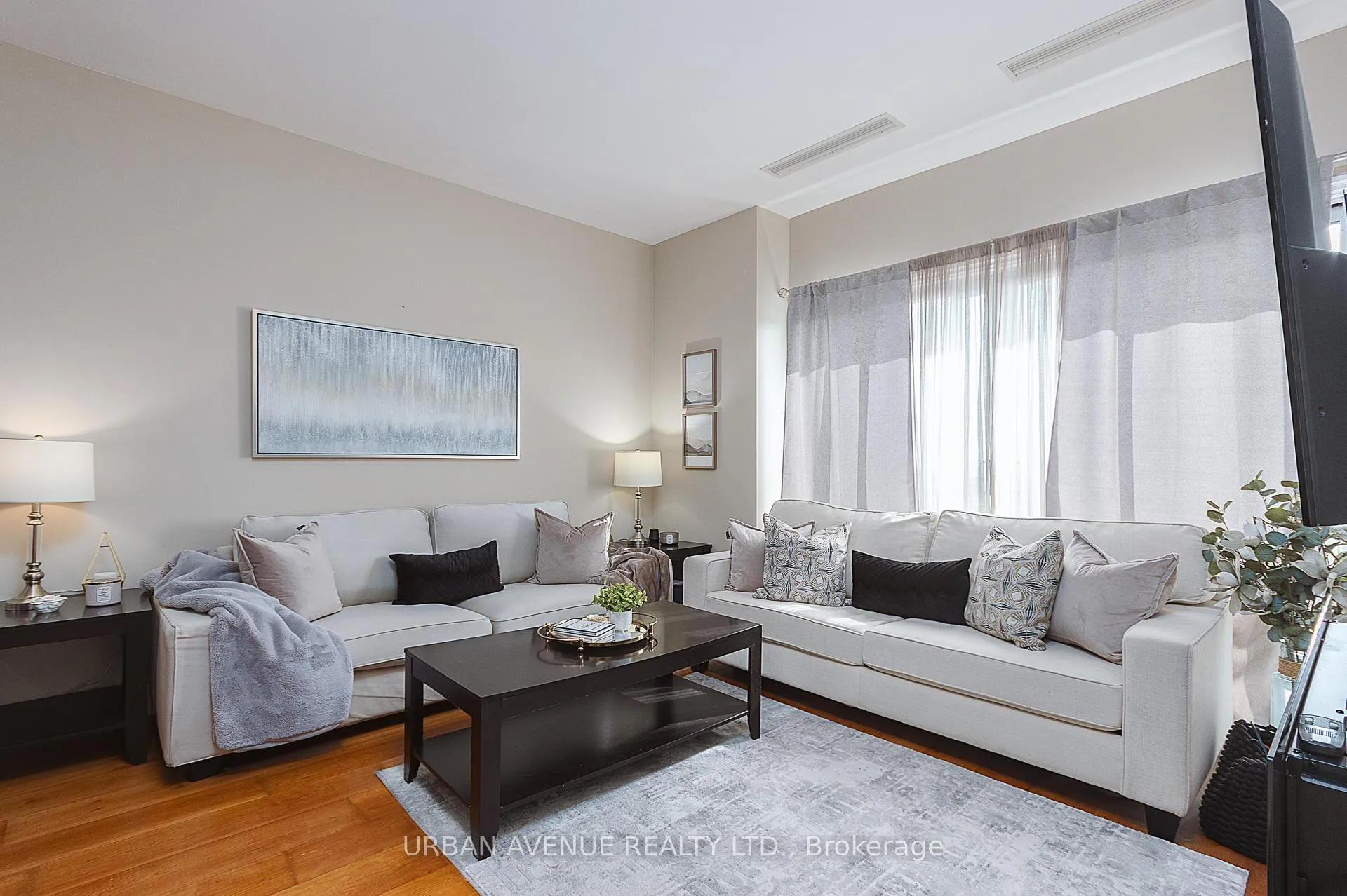 Photo 8 of Unit 707, 44 Bond Street W, Oshawa, O'Neill — HOMEH