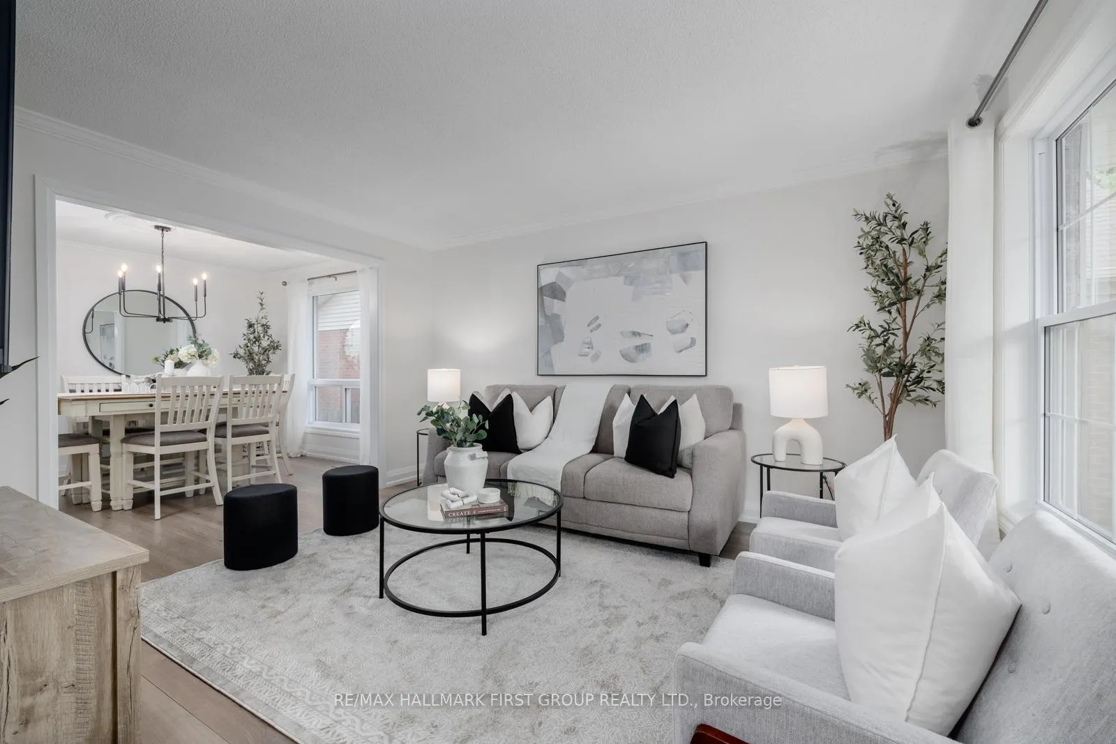 Photo 9 of 127 Rhonda Boulevard, Clarington, Bowmanville — HOMEH