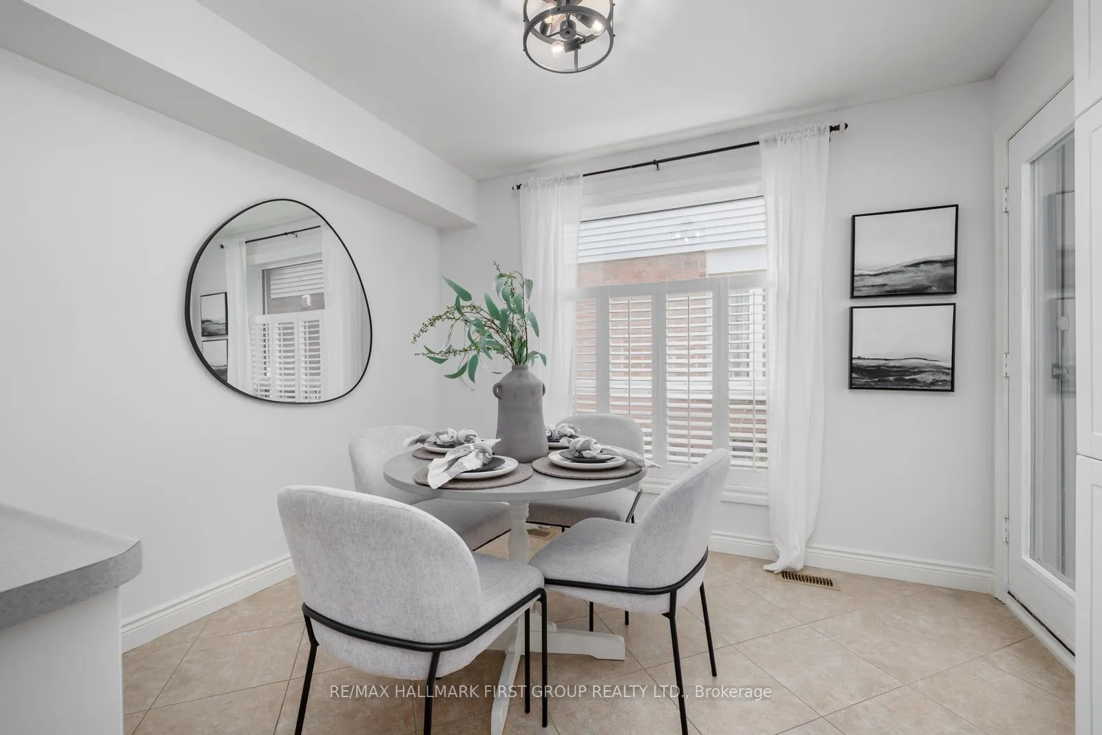 Photo 17 of 127 Rhonda Boulevard, Clarington, Bowmanville — HOMEH